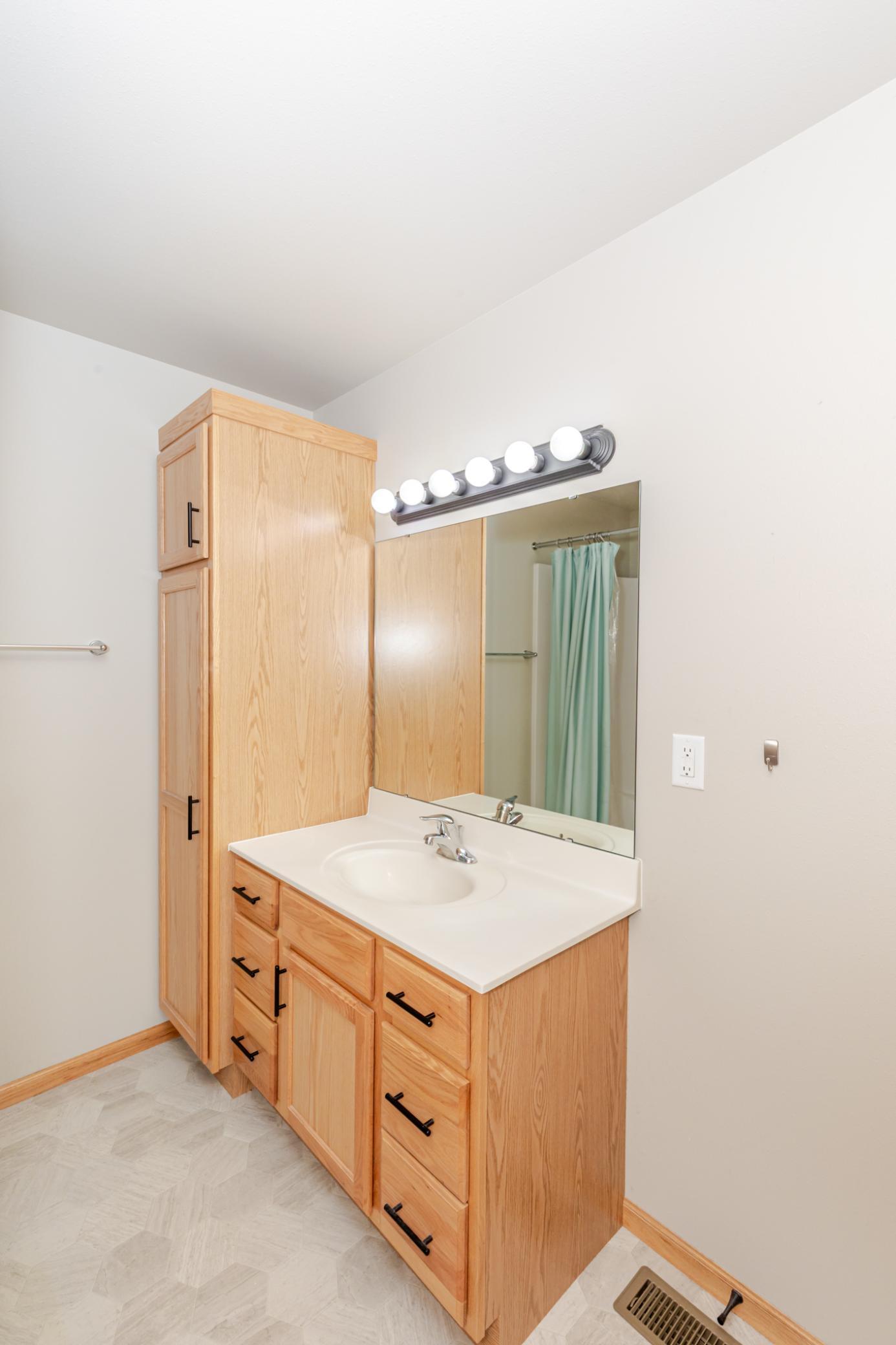 3299 Maple Leaf Loop S Property Photo 26