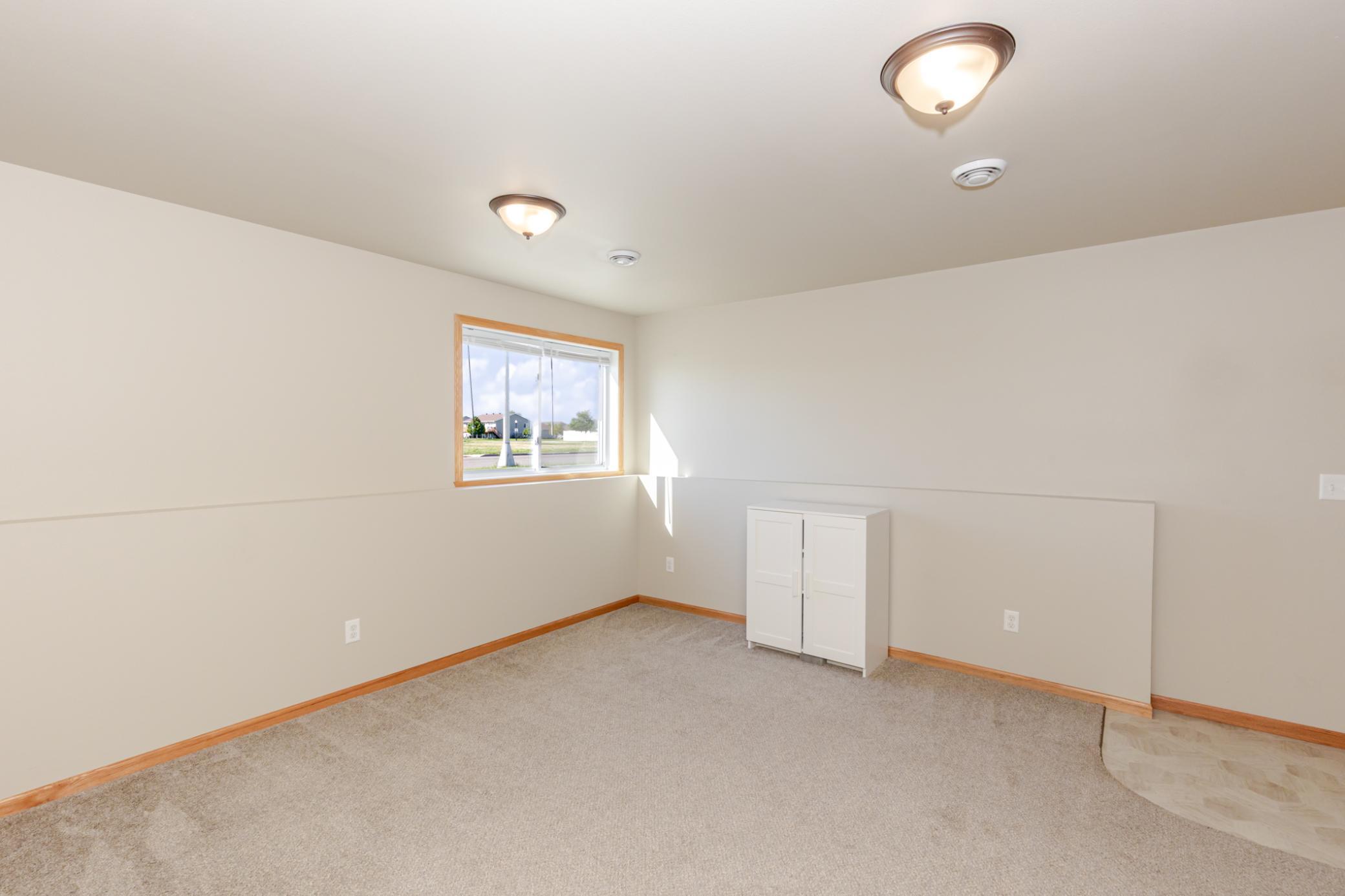 3299 Maple Leaf Loop S Property Photo 28