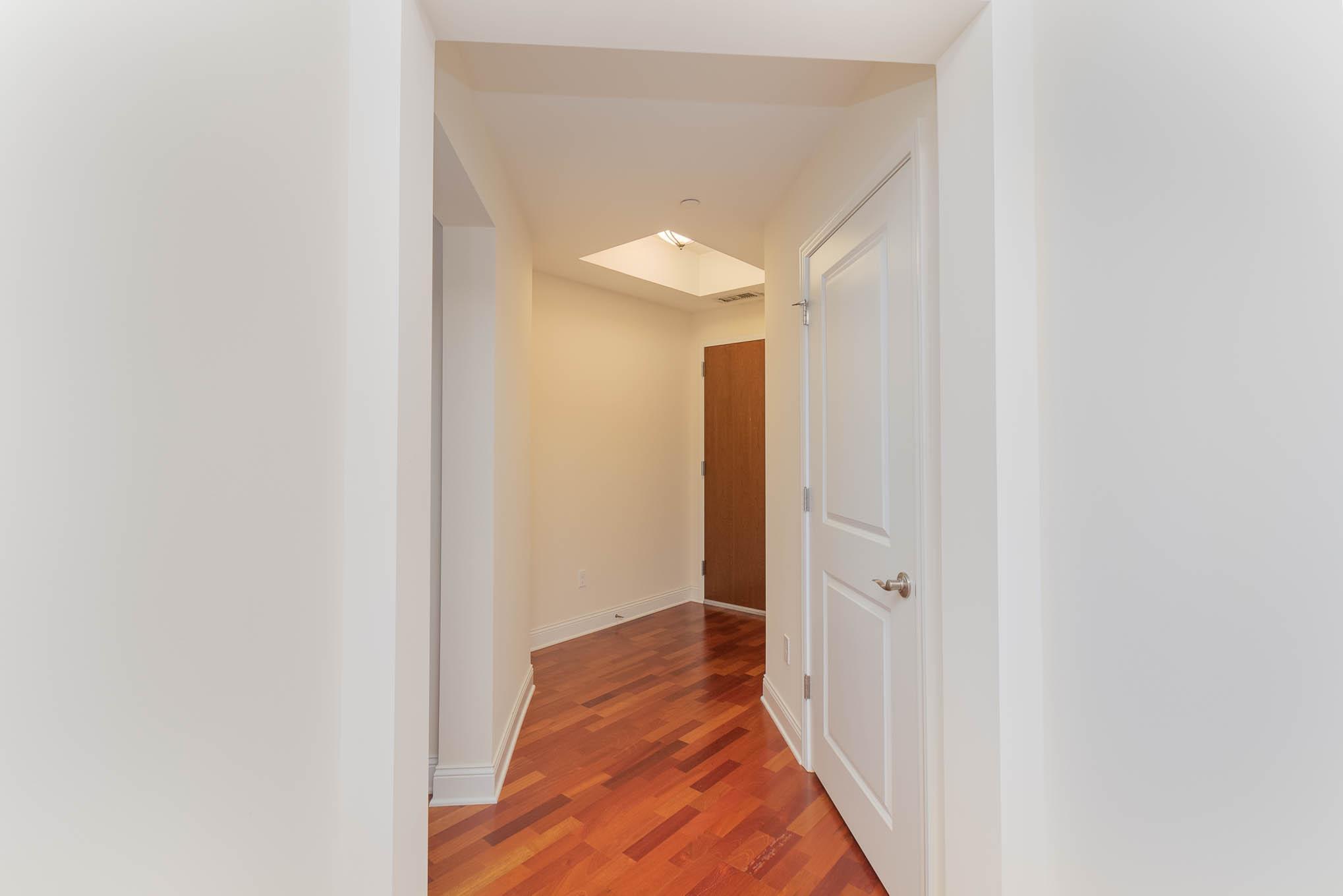 100 3rd Avenue S 1105 Property Photo 24