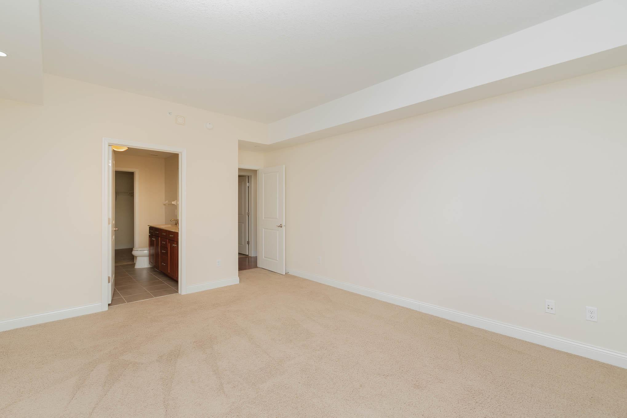 100 3rd Avenue S 1105 Property Photo 27