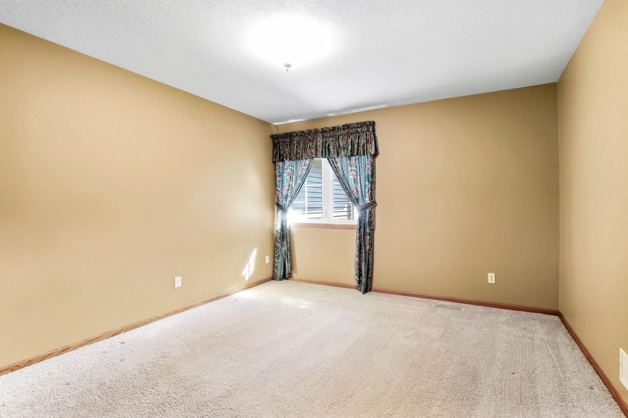 1724 Carleton Drive Property Photo 24