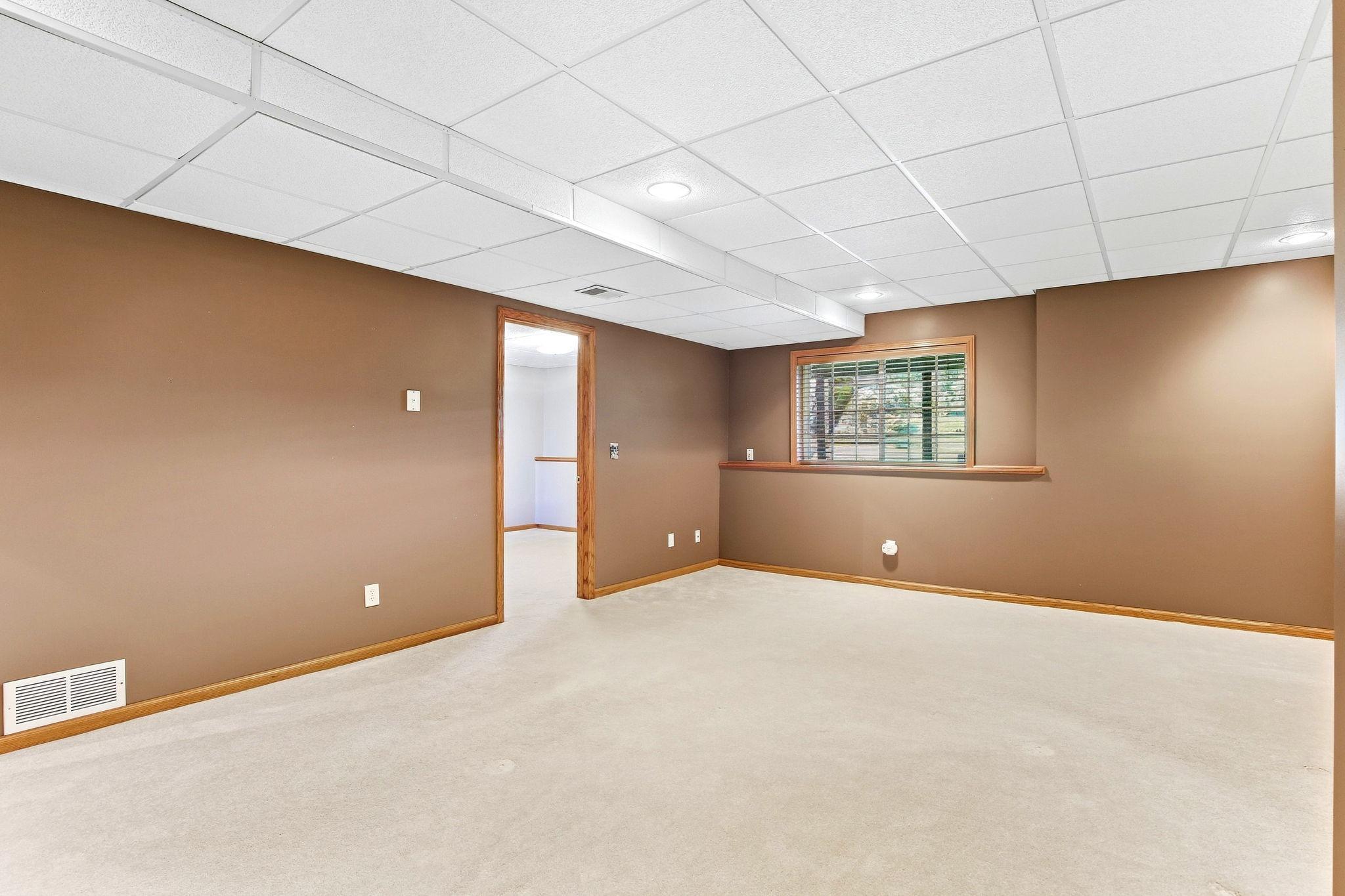1724 Carleton Drive Property Photo 30