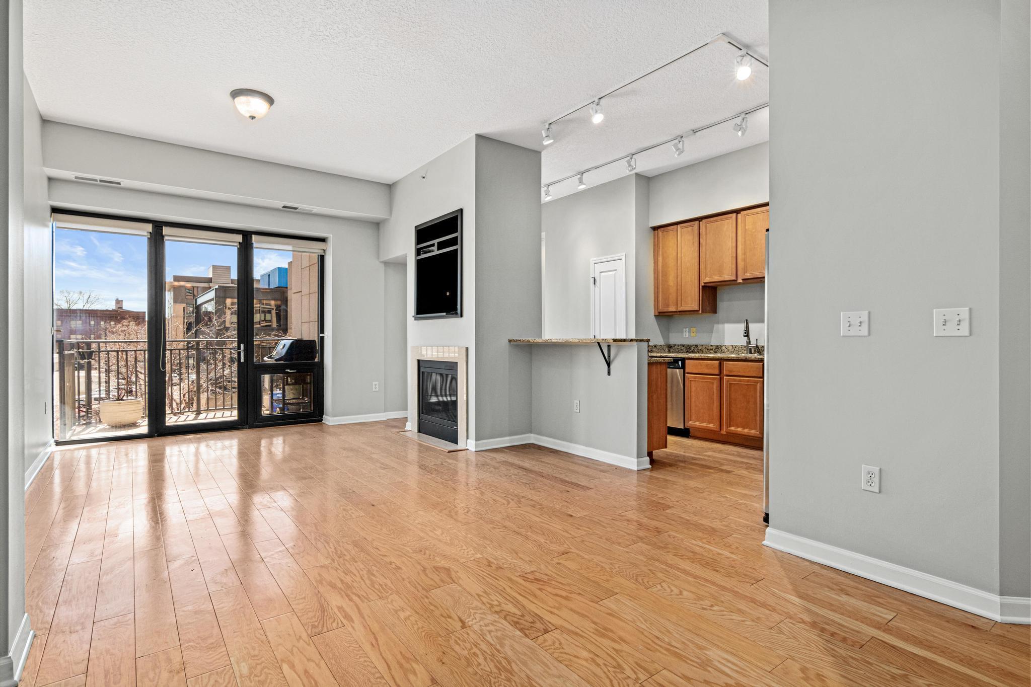 500 E Grant Street 205 Property Photo 5