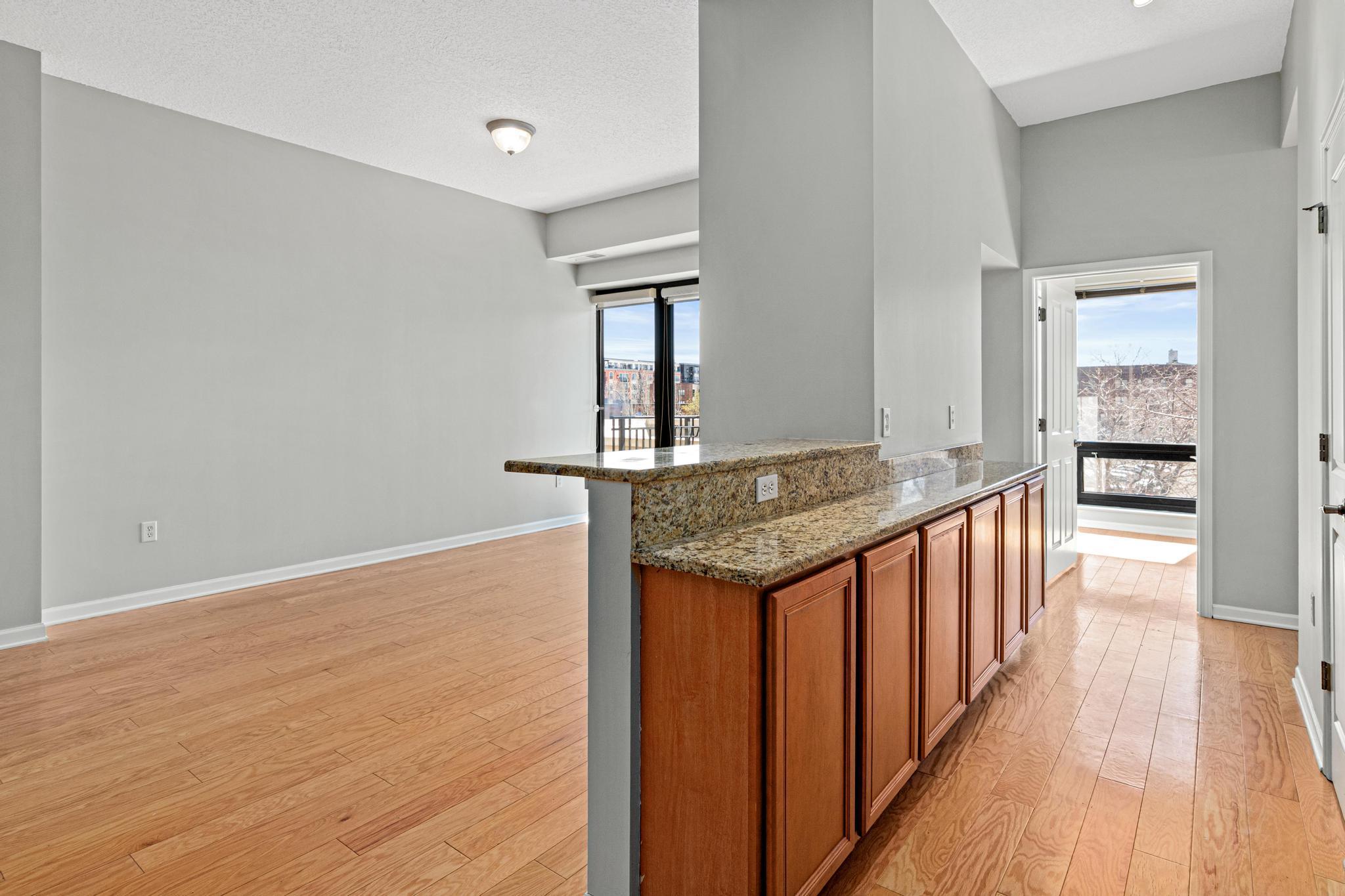 500 E Grant Street 205 Property Photo 7