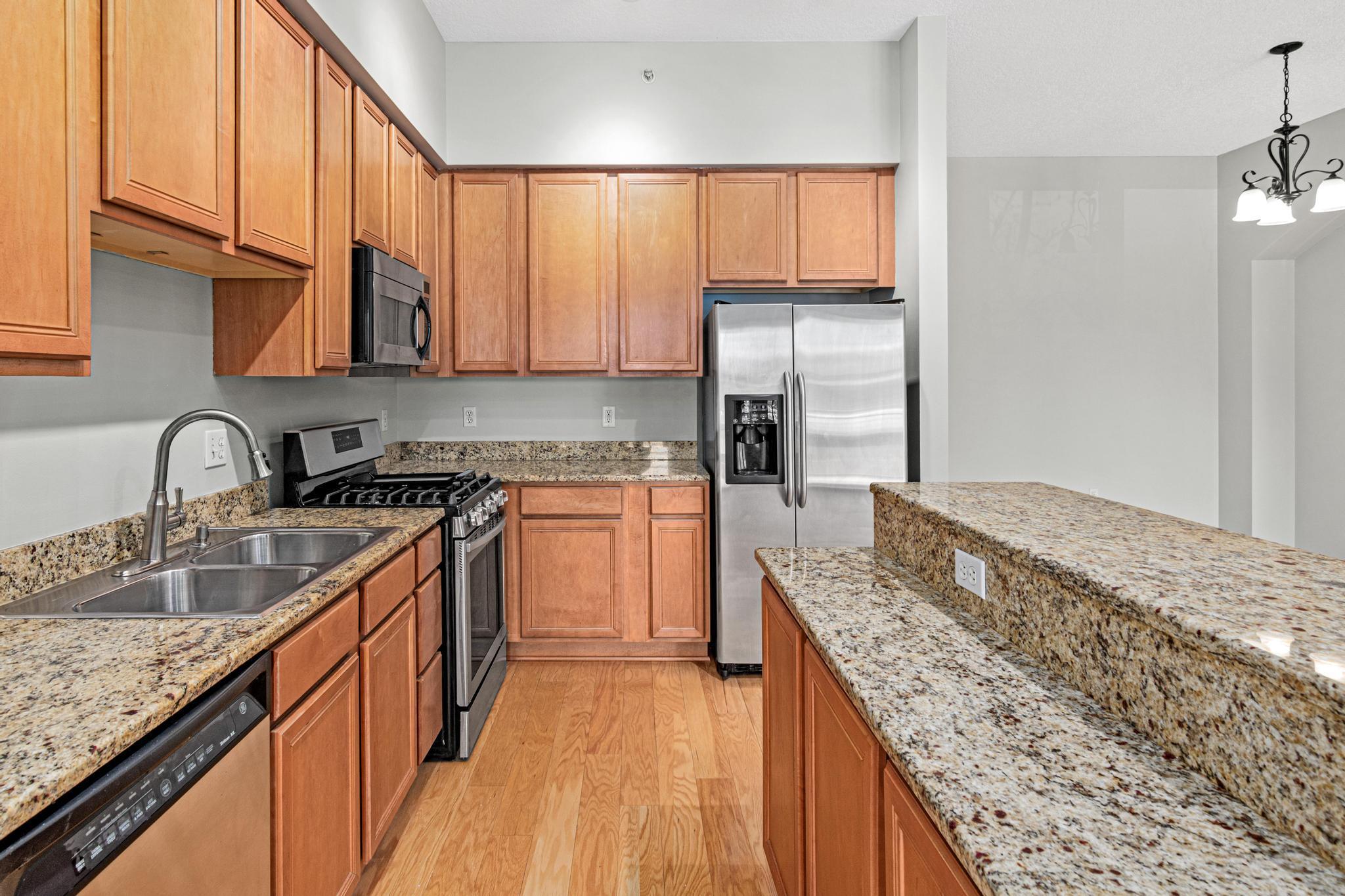 500 E Grant Street 205 Property Photo 8