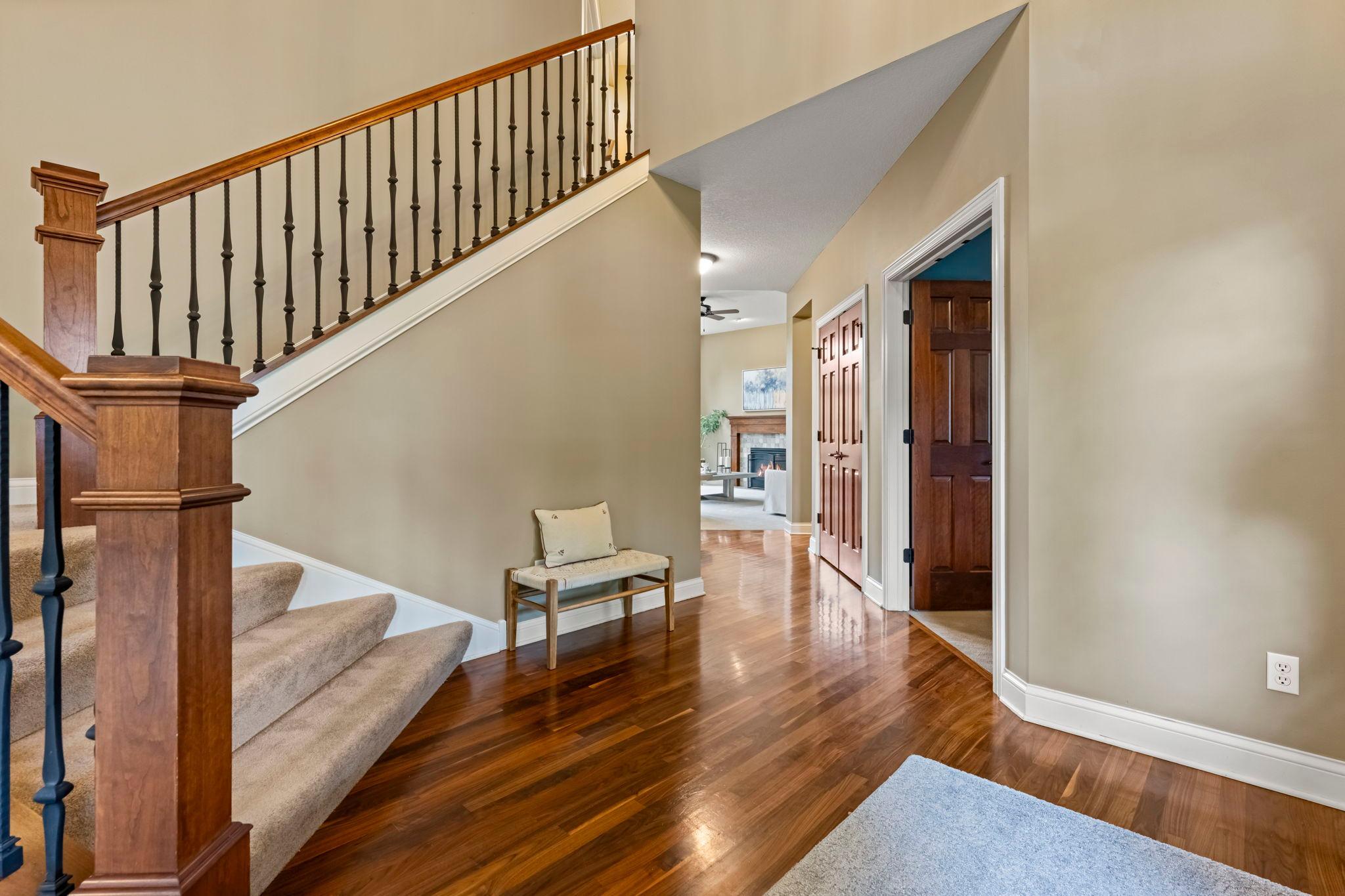 21761 Pine Tree Circle Property Photo 4