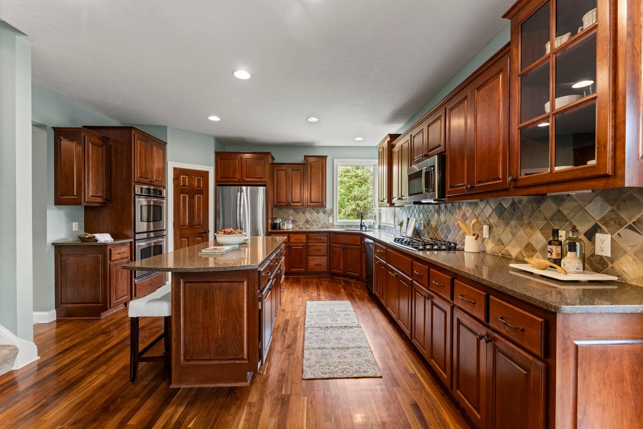 21761 Pine Tree Circle Property Photo 16