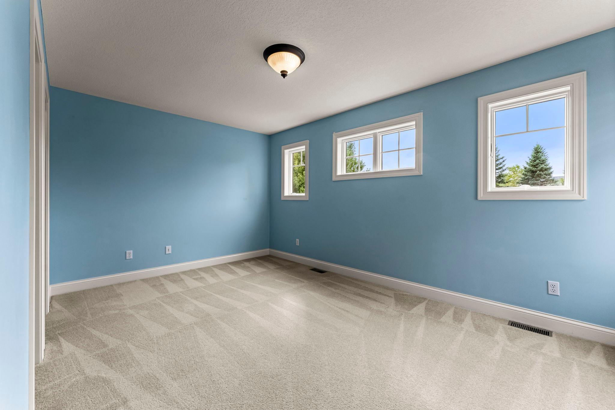 21761 Pine Tree Circle Property Photo 43
