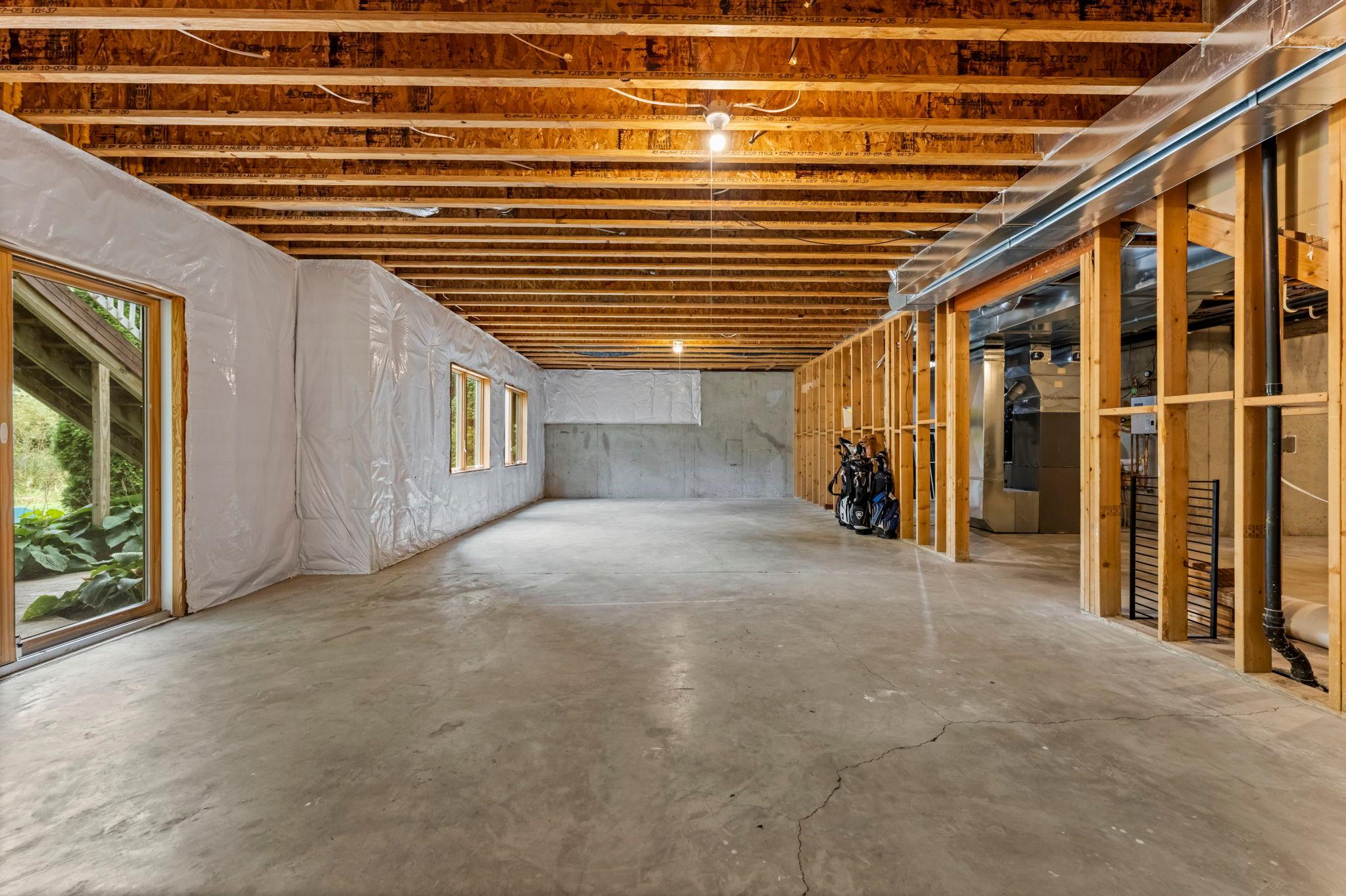21761 Pine Tree Circle Property Photo 48