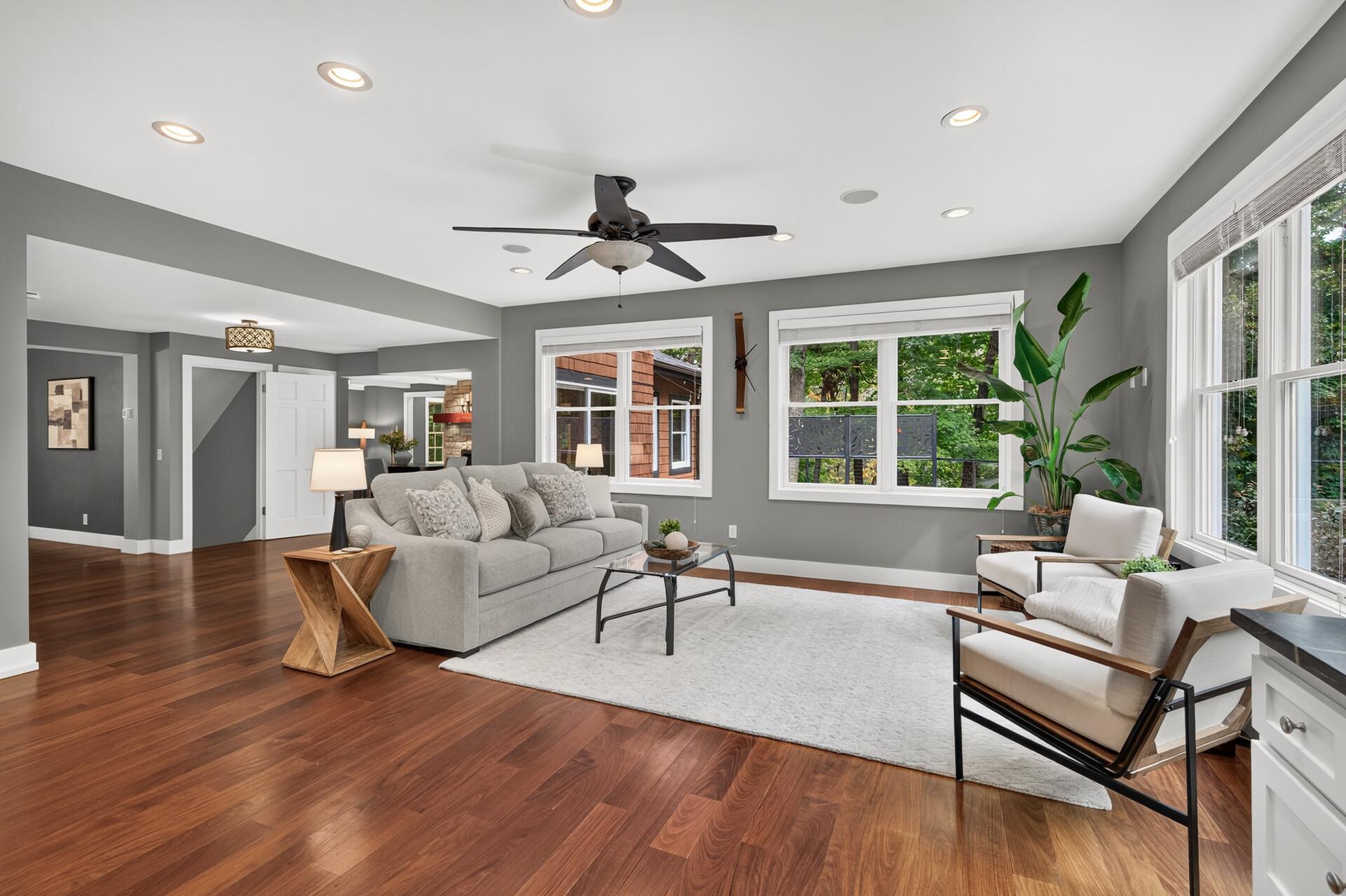 19055 Ridgewood Road Property Photo 7