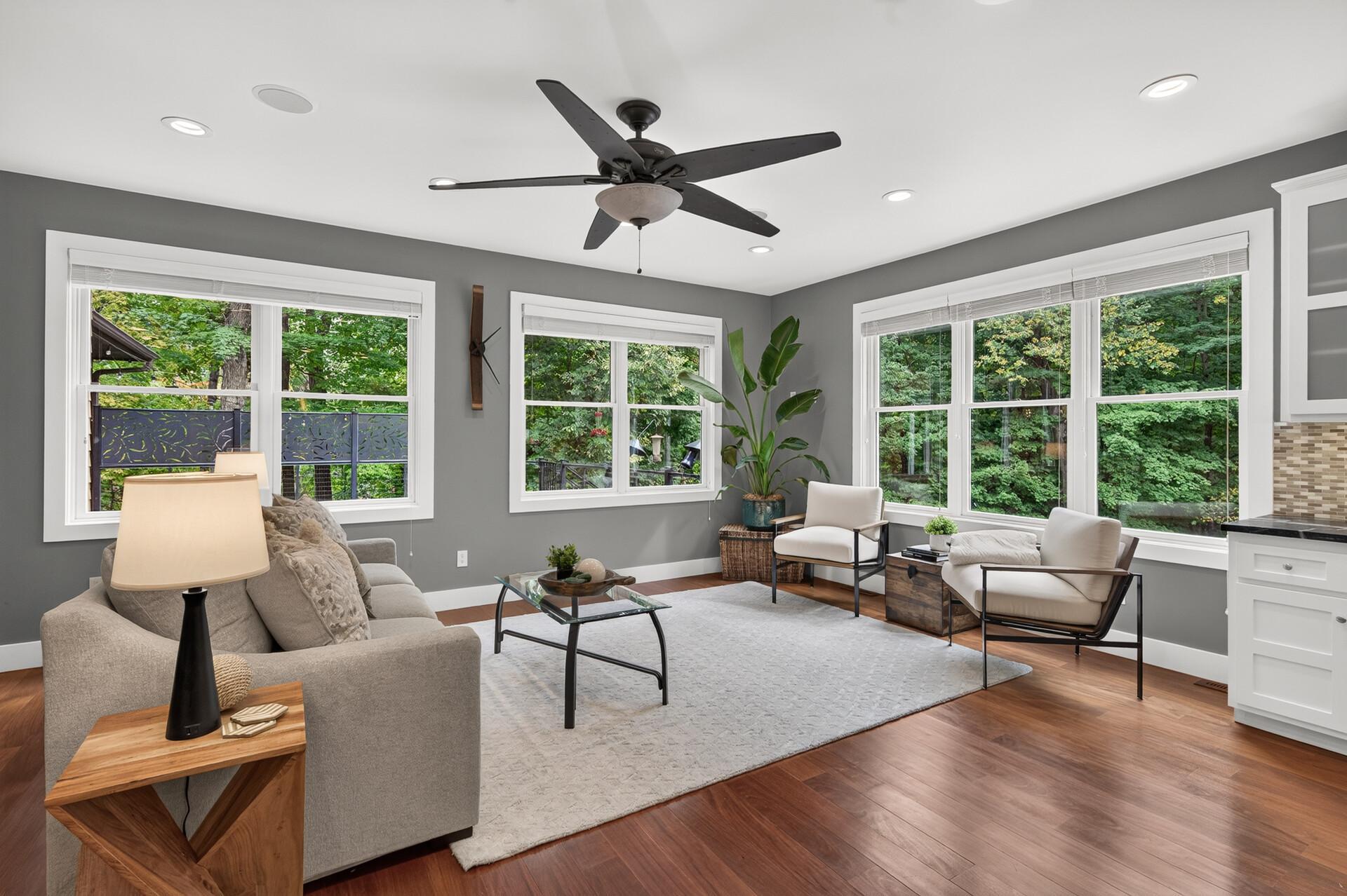 19055 Ridgewood Road Property Photo 8