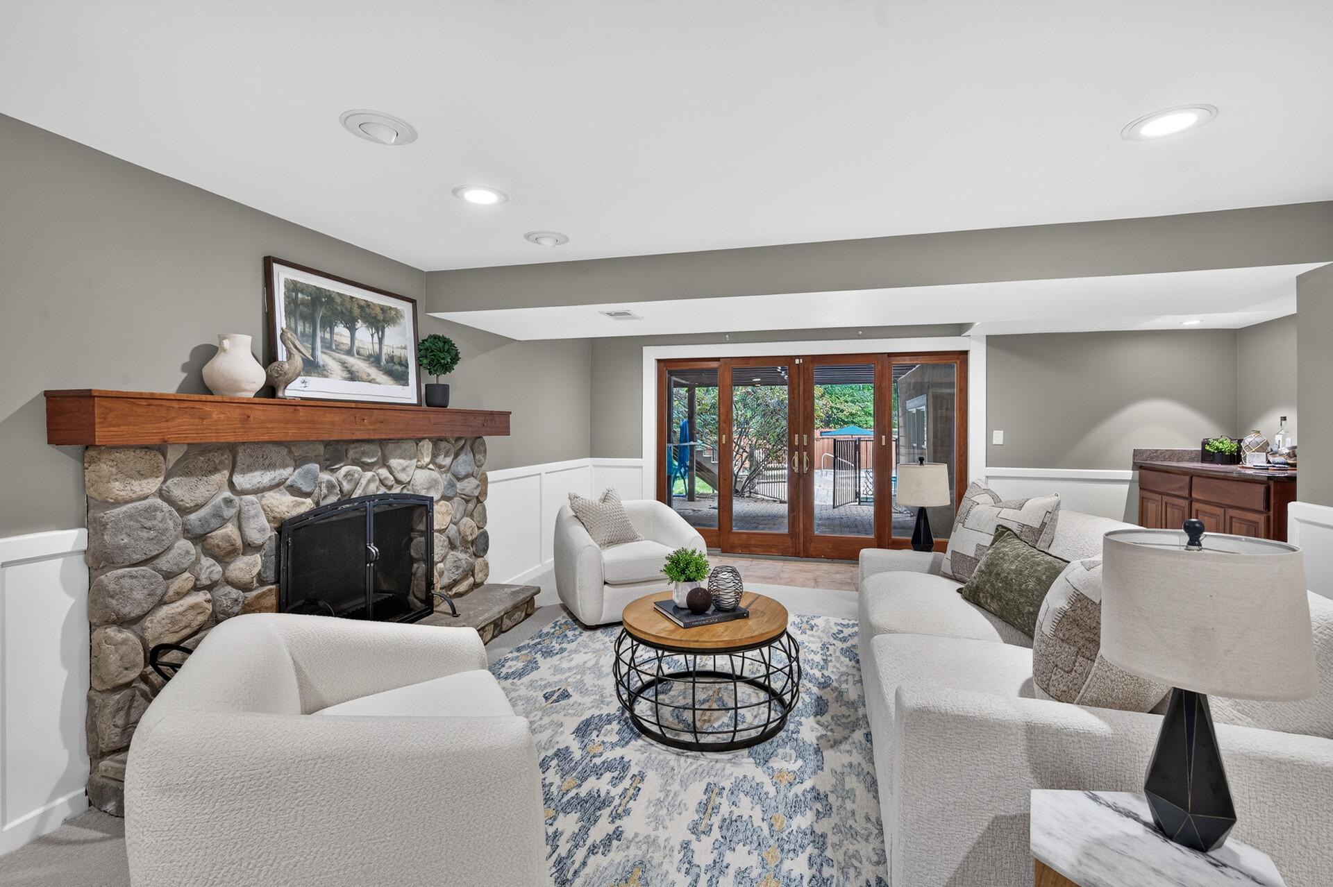 19055 Ridgewood Road Property Photo 24