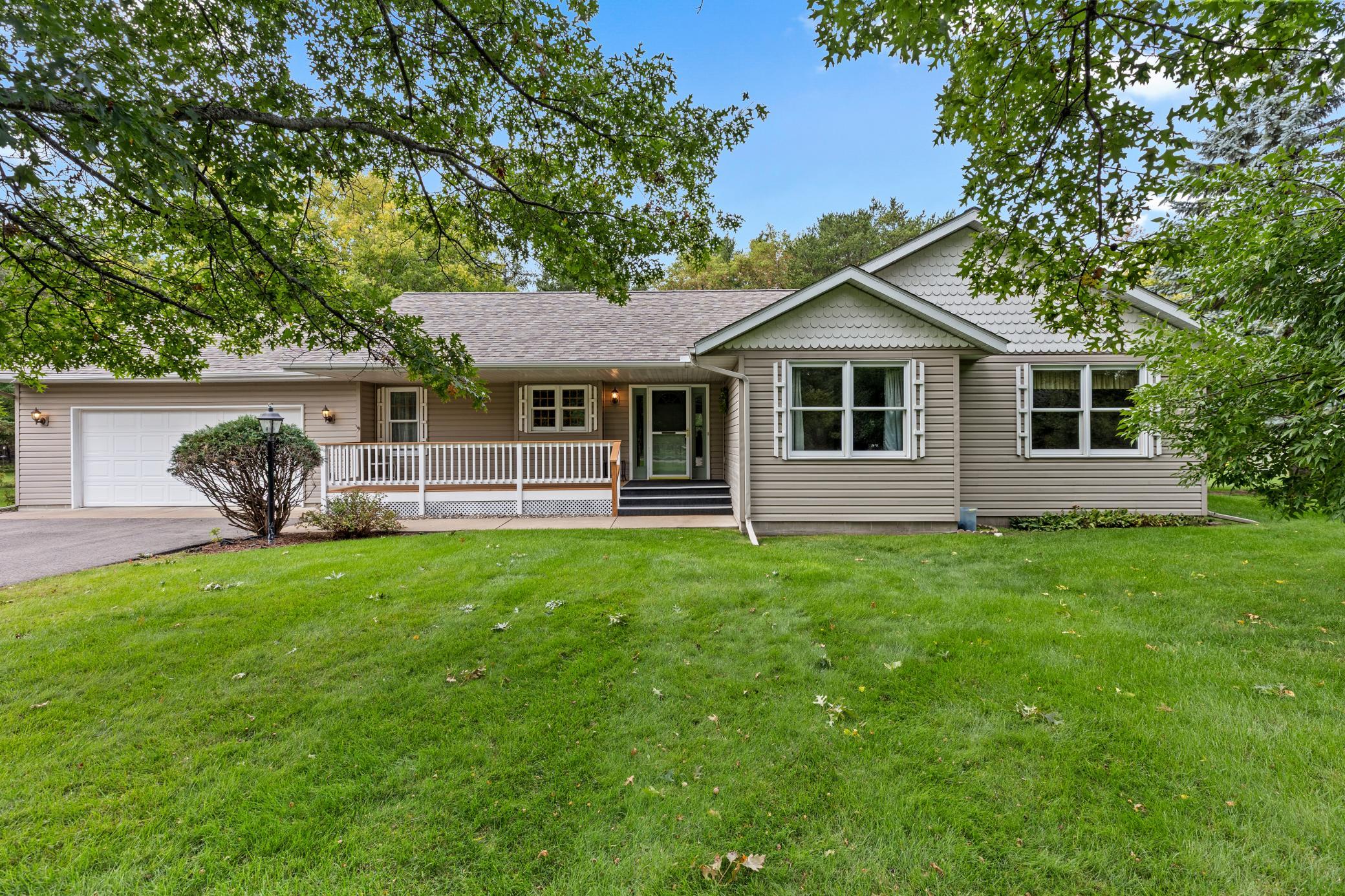 13867 Knollwood Drive Property Photo 1