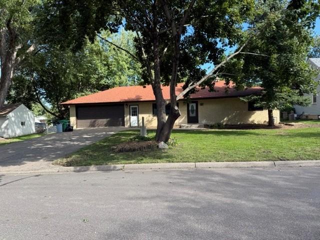 2566 Beacon Street Property Photo 1