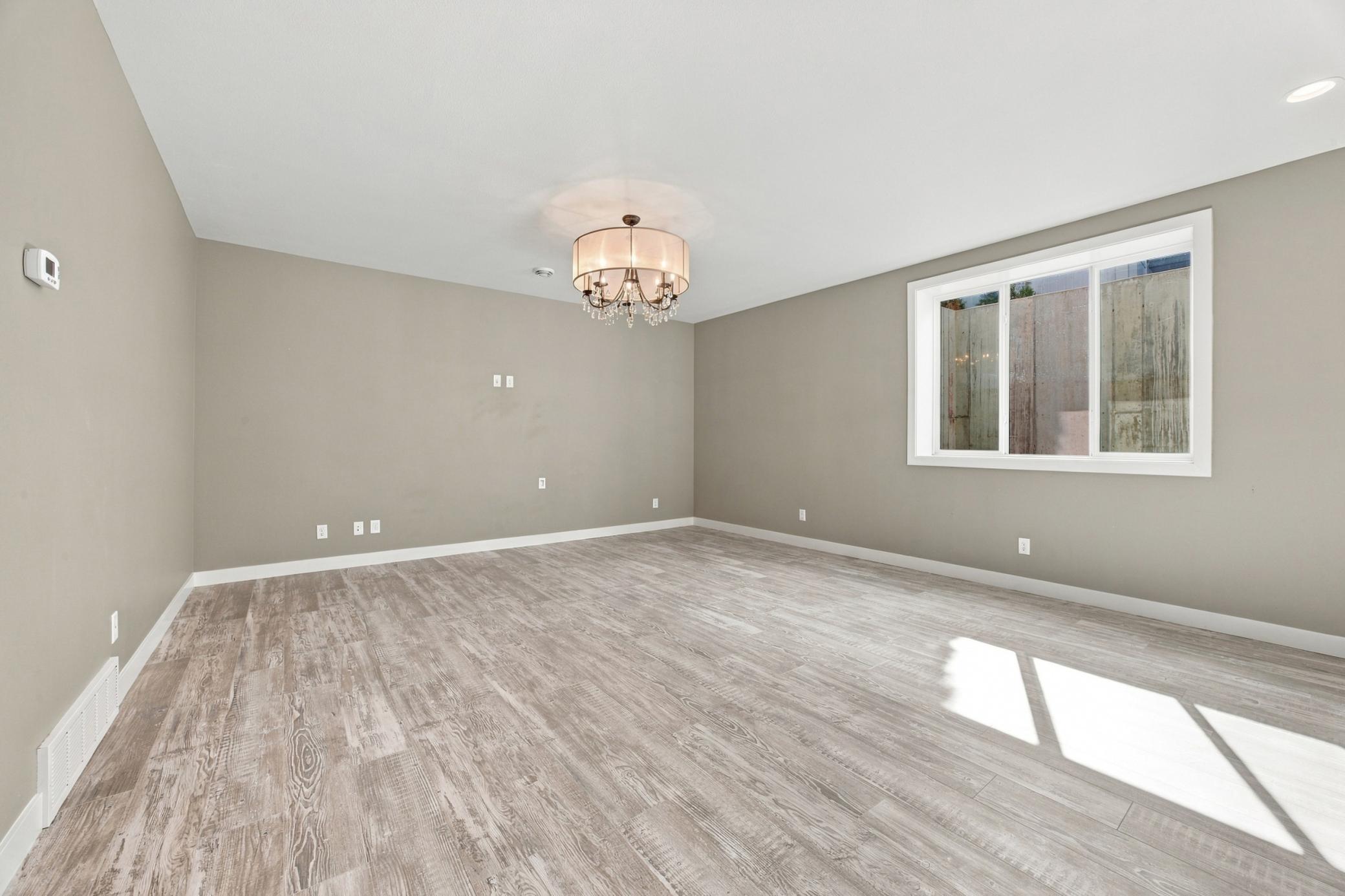 6016 Autumn Drive S Property Photo 24
