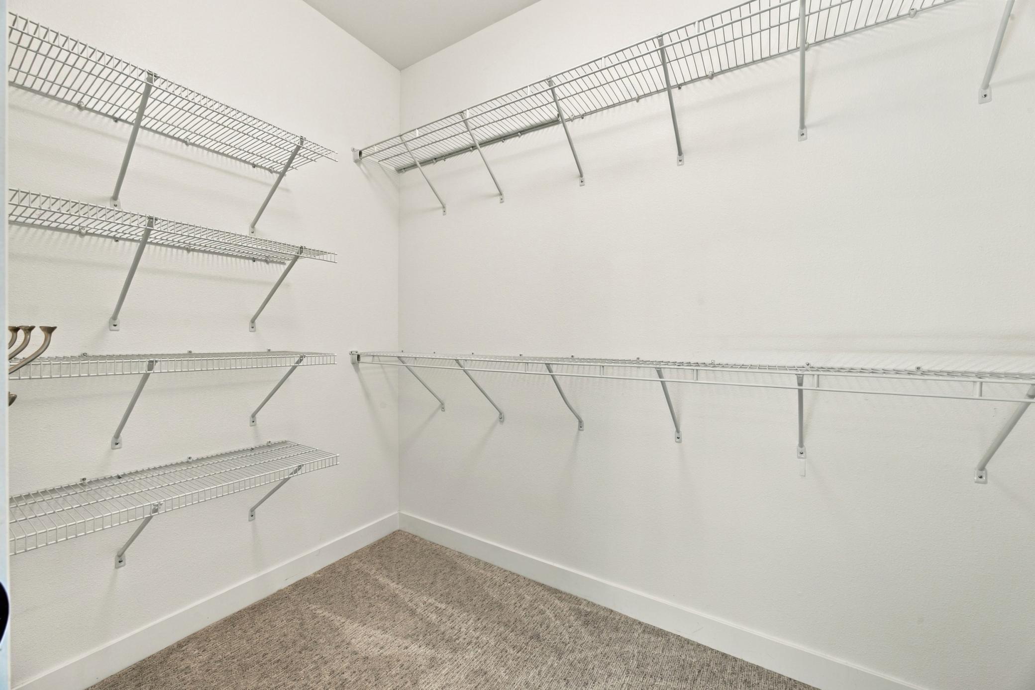 6016 Autumn Drive S Property Photo 29