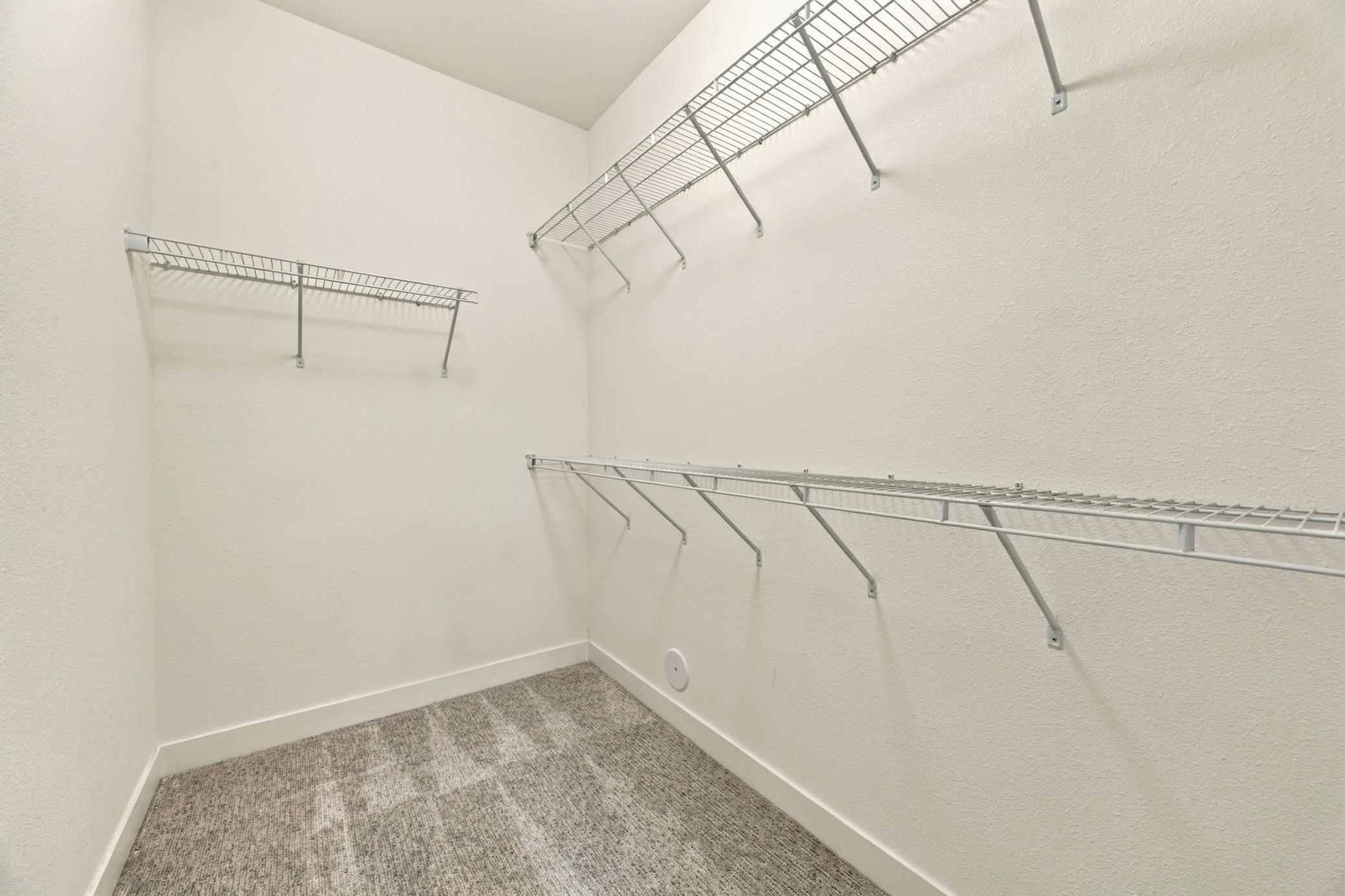 6016 Autumn Drive S Property Photo 34
