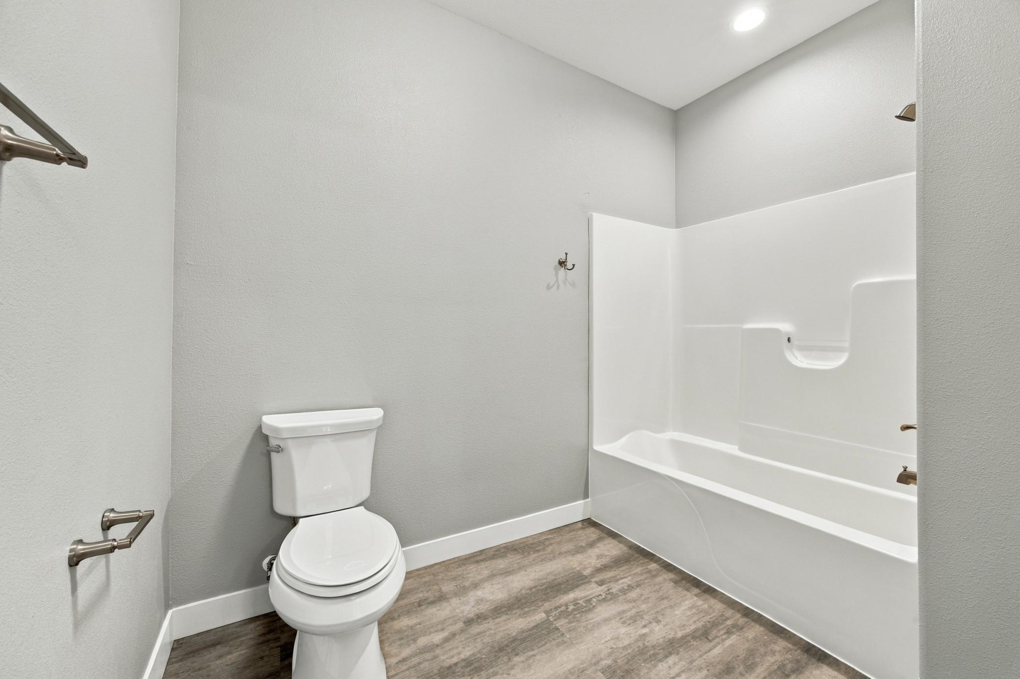 6016 Autumn Drive S Property Photo 36