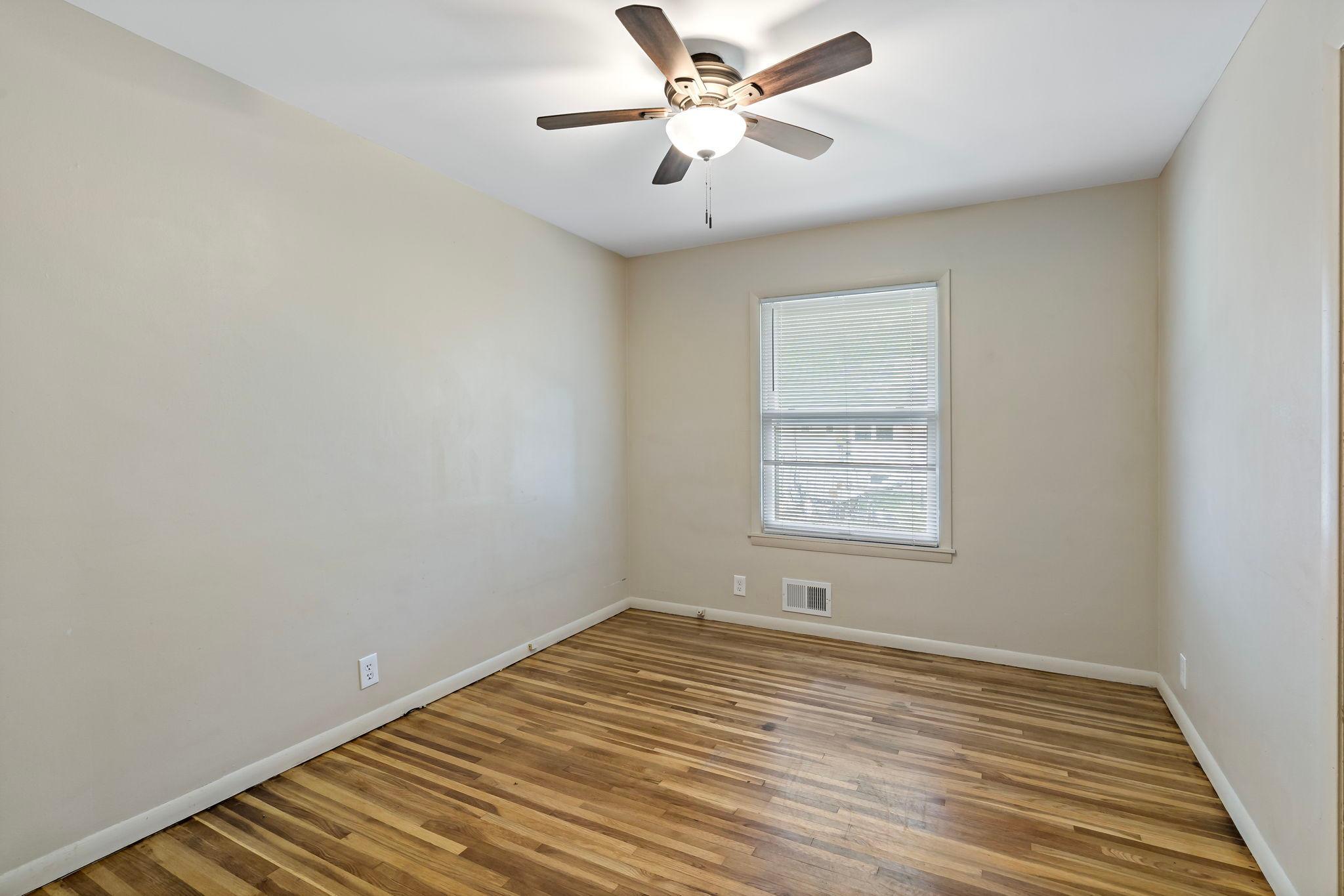 5749 Bloomington Avenue Property Photo 10