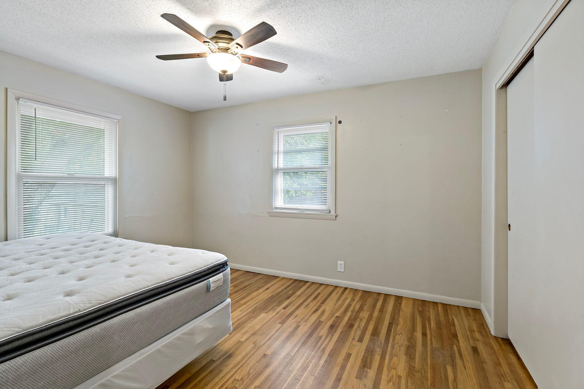 5749 Bloomington Avenue Property Photo 12