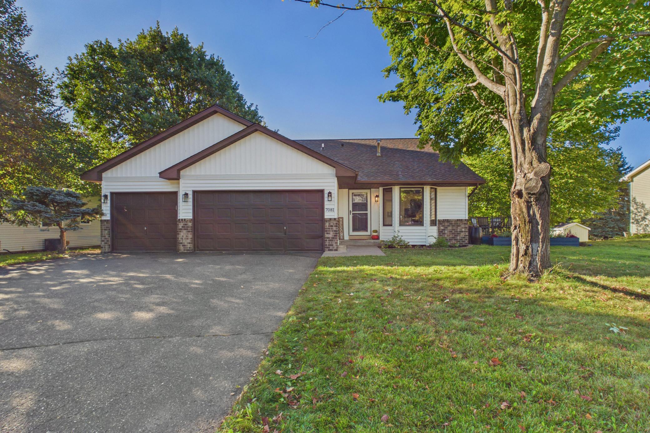 7081 Upper 36th Street N