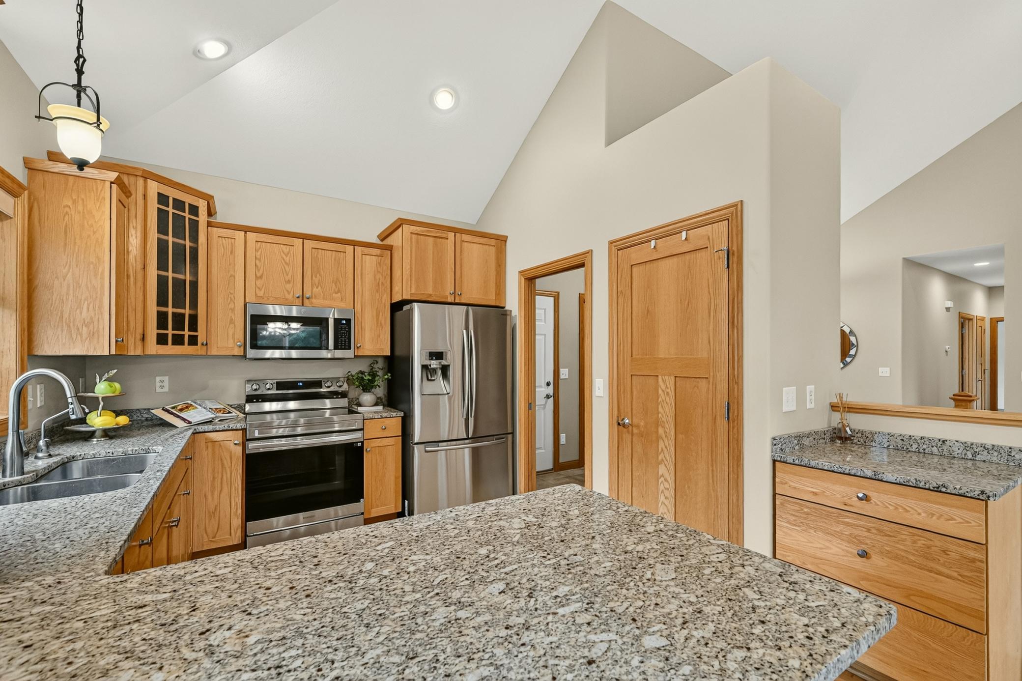 5048 Scenic View Drive Sw Property Photo 9