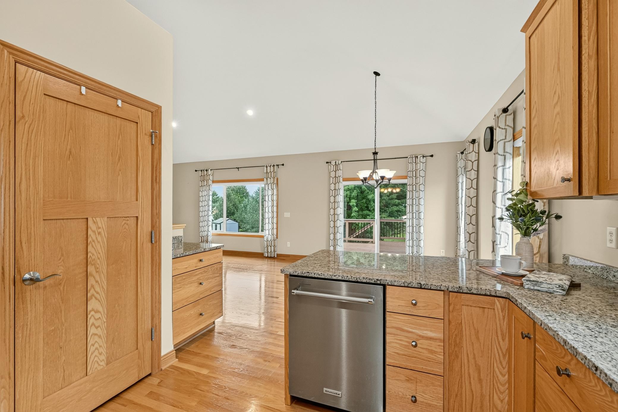 5048 Scenic View Drive Sw Property Photo 12
