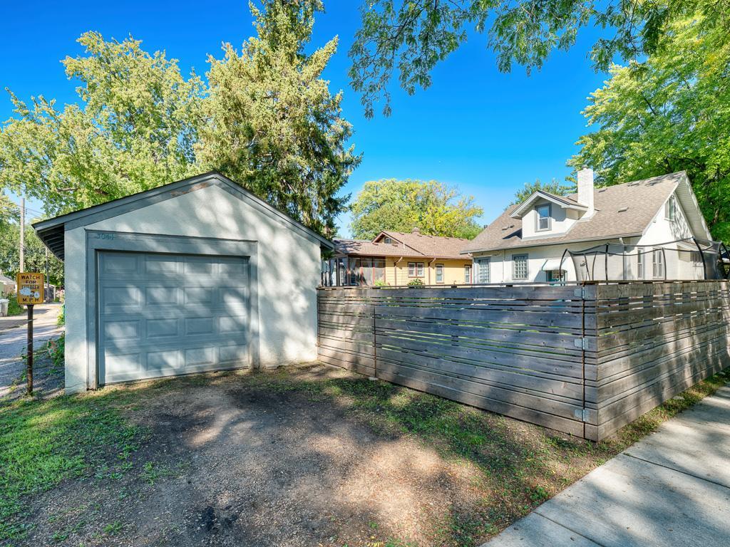 3044 37th Avenue S Property Photo 28