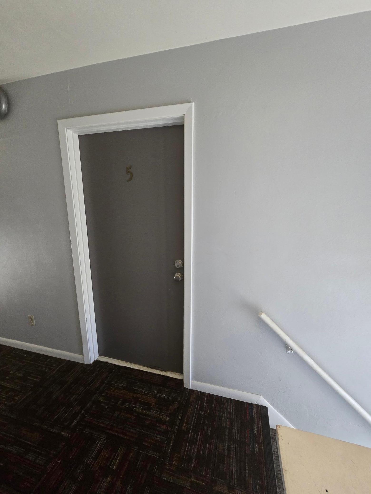 1715 Thomas Avenue Property Photo 3