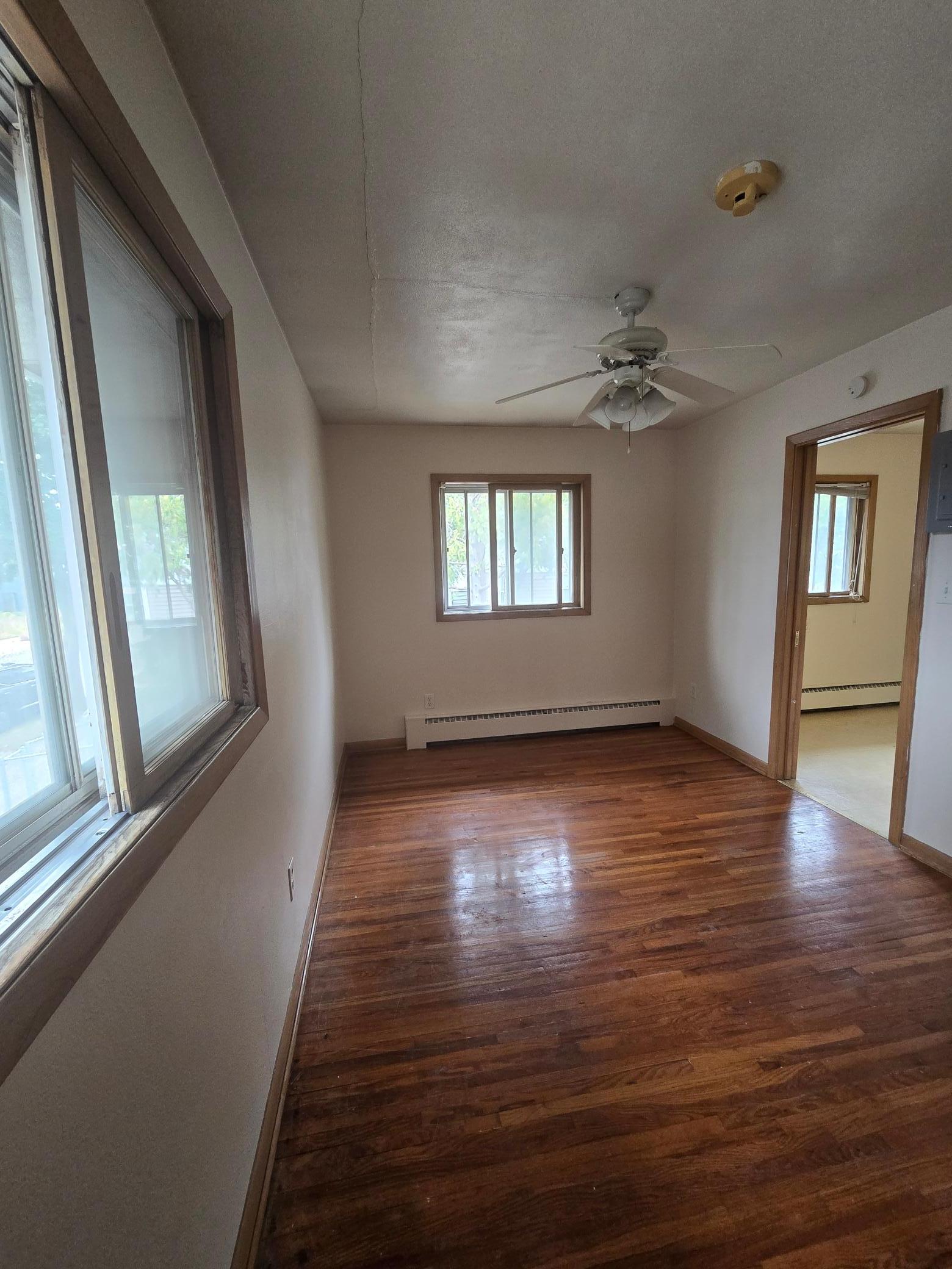 1715 Thomas Avenue Property Photo 8