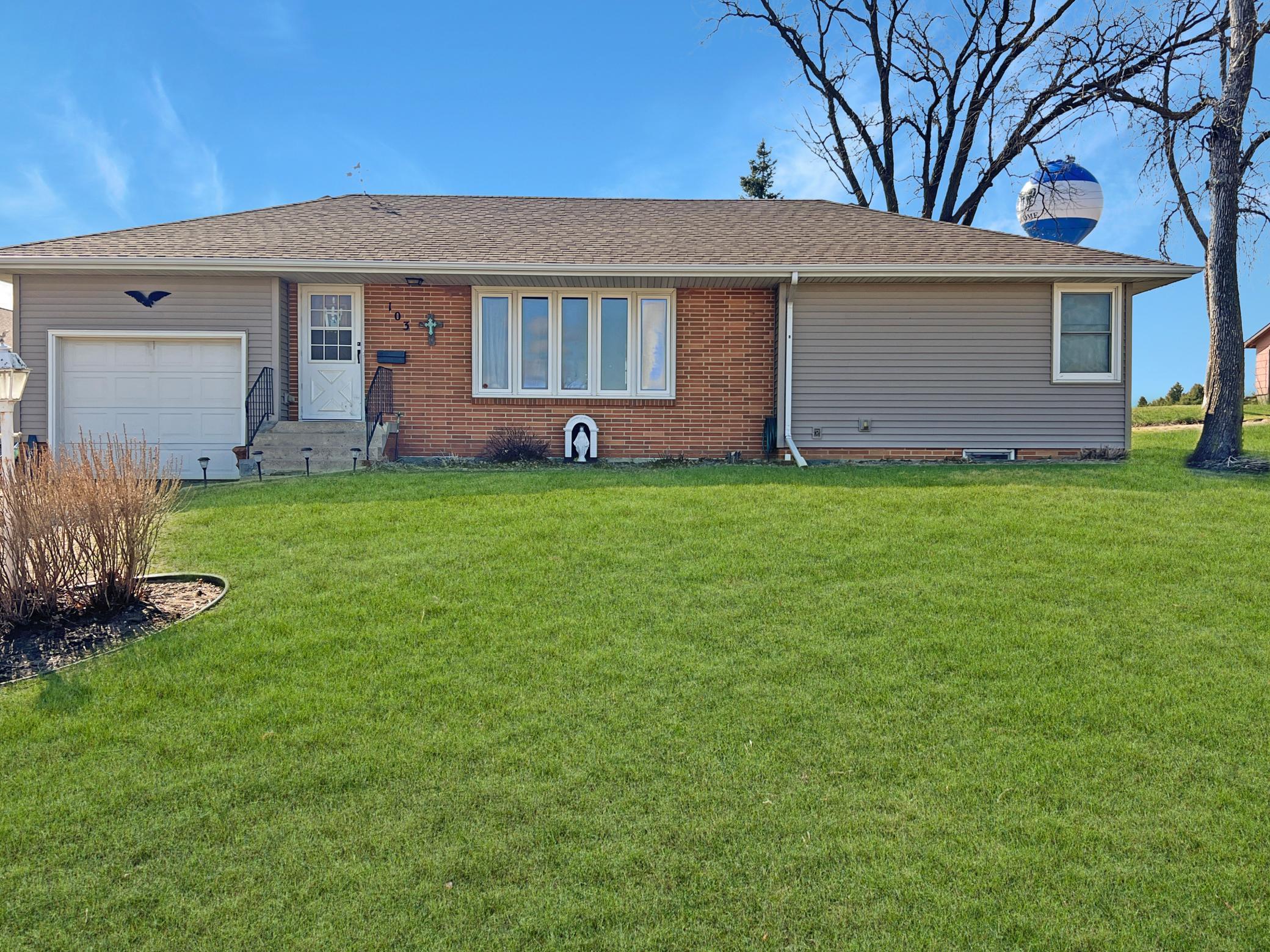 103 Montgomery Street Property Photo 1