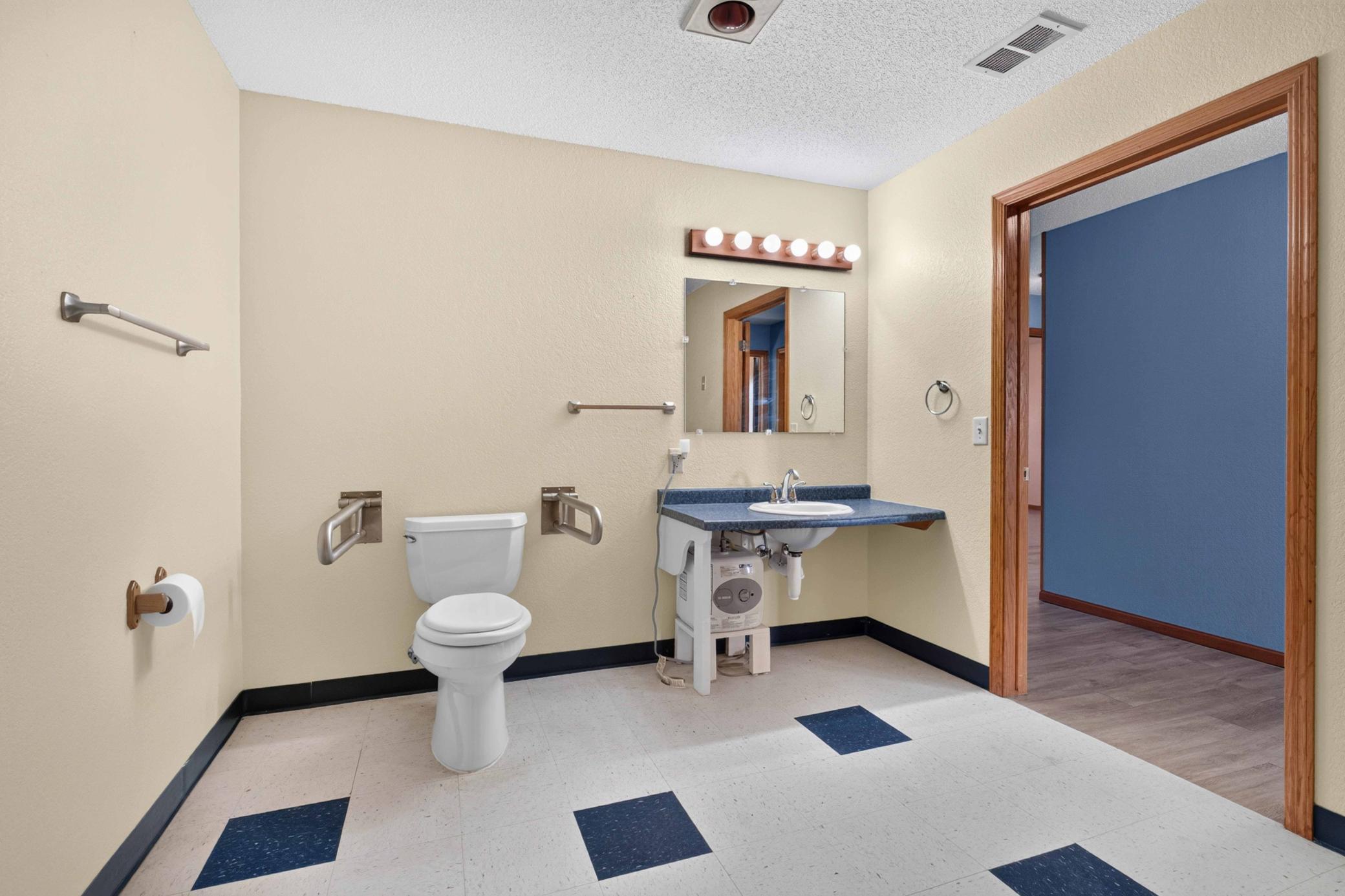 1110 2nd Street Ne Property Photo 27