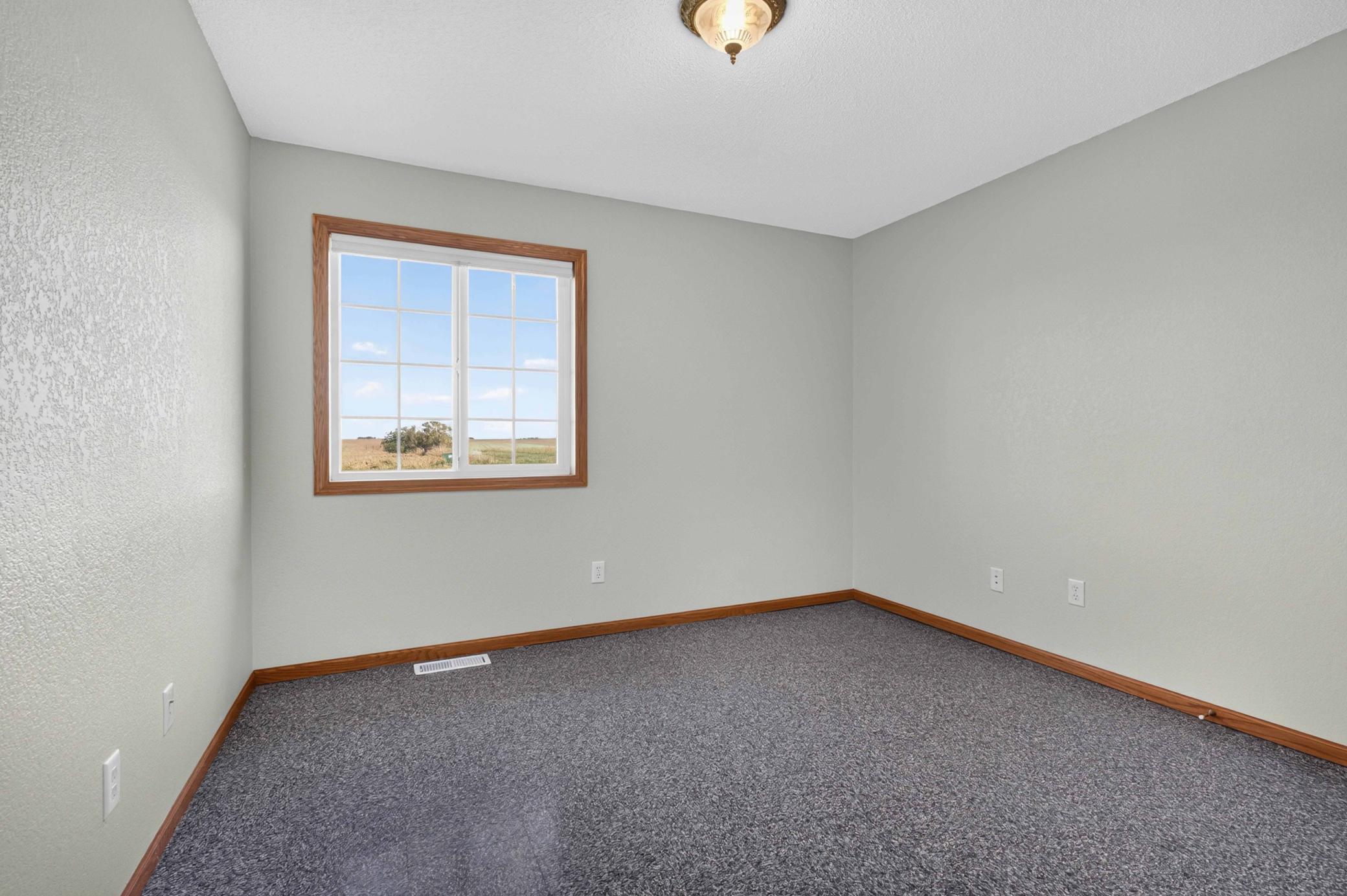 1110 2nd Street Ne Property Photo 37