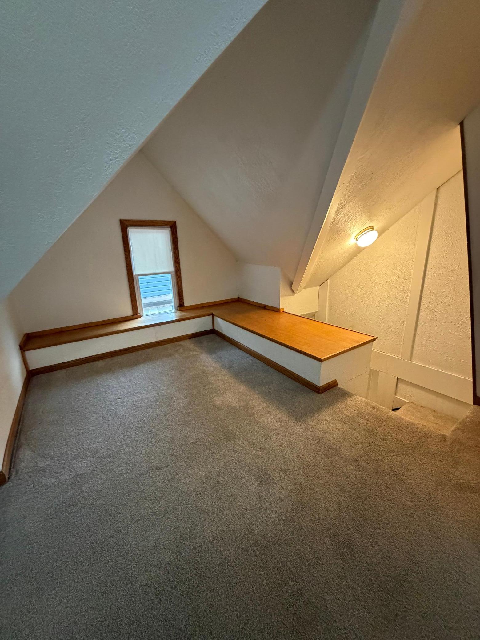 3045 Harriet Avenue Property Photo 16