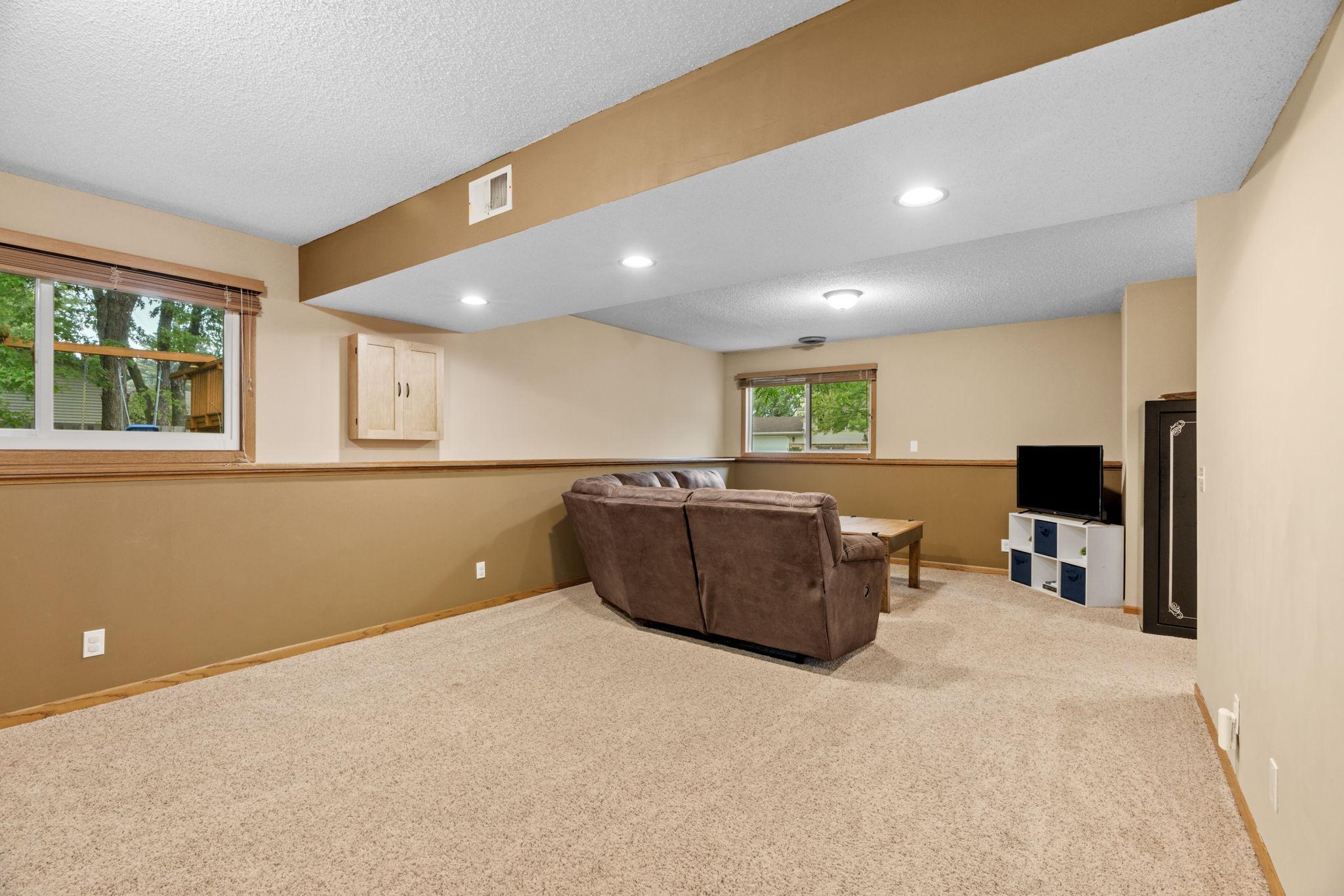 9612 Union Terrace Lane N Property Photo 23