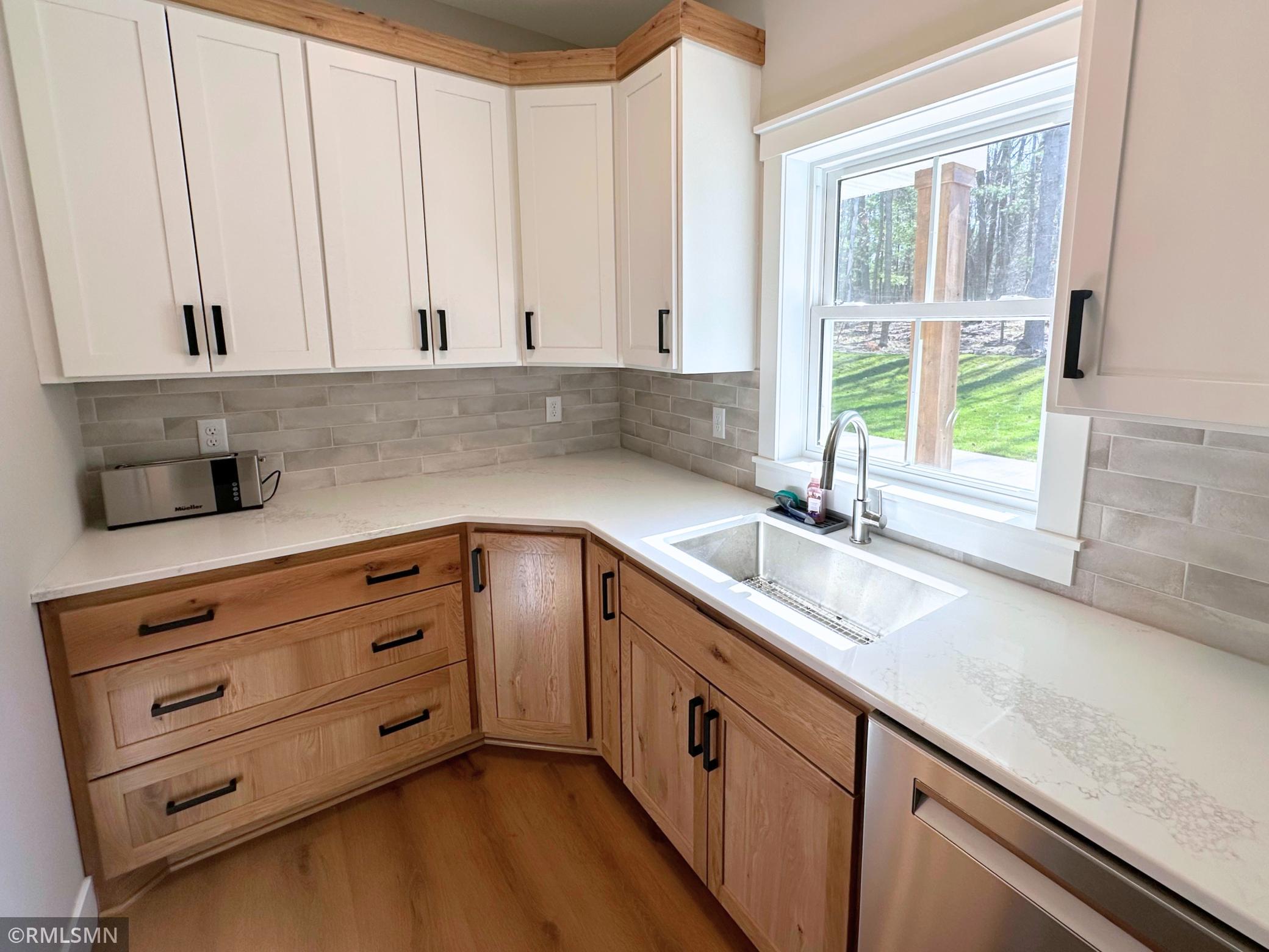 23744 Warren Drive Property Photo 15