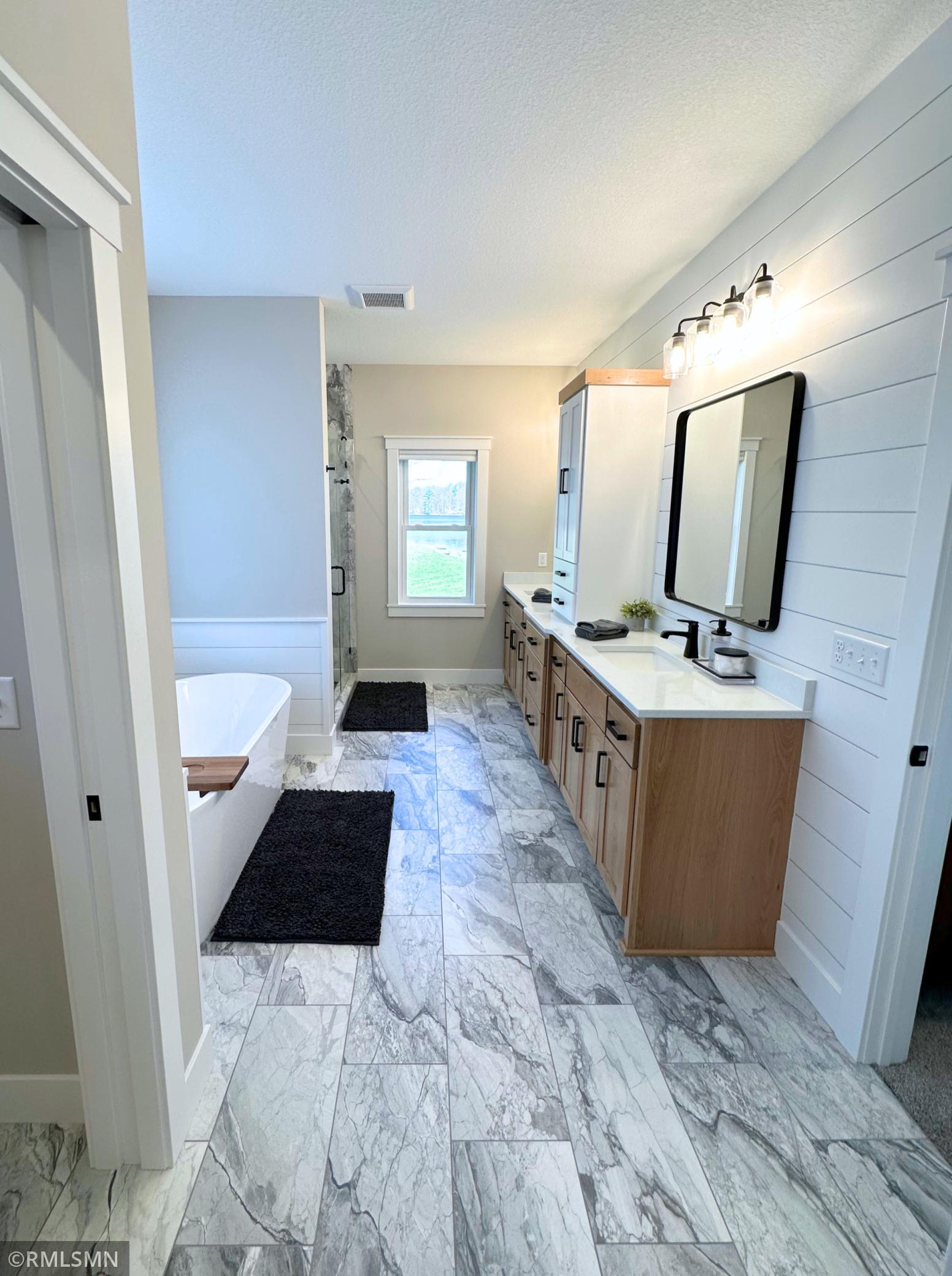 23744 Warren Drive Property Photo 25
