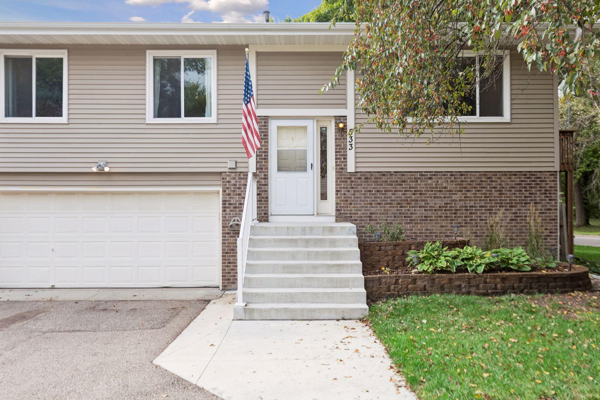 533 Ravoux Road Property Photo 1