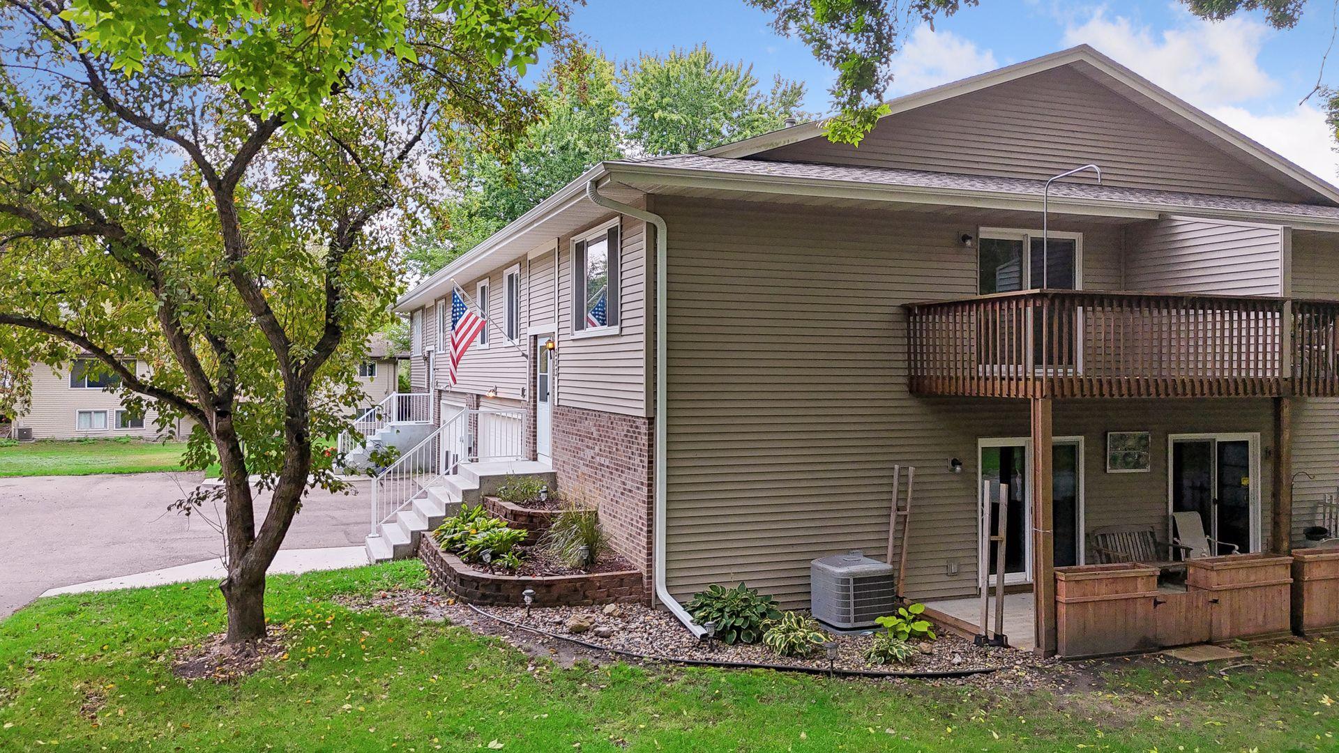 533 Ravoux Road Property Photo 2