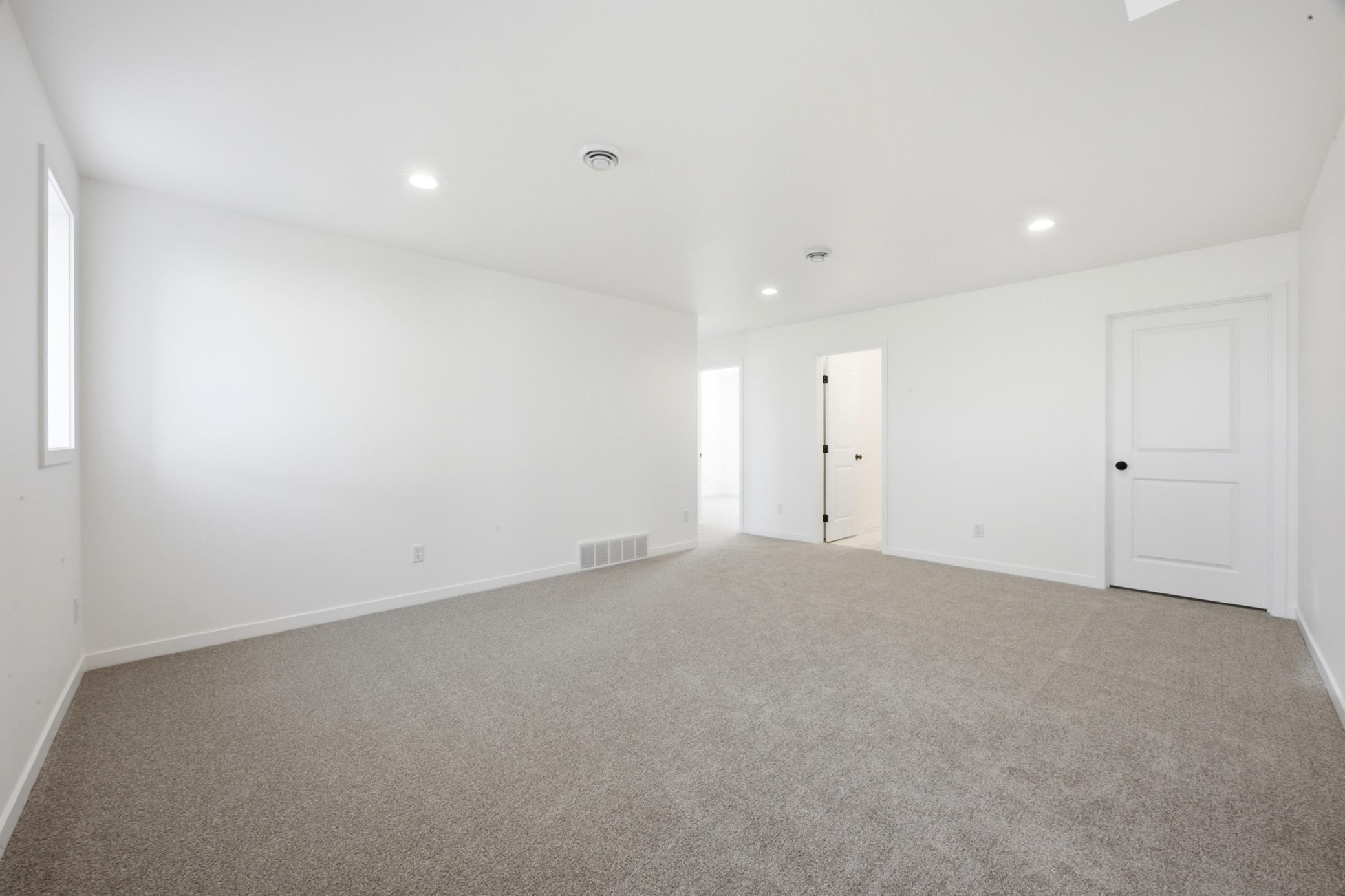 4717 Hampton Loop S Property Photo 28