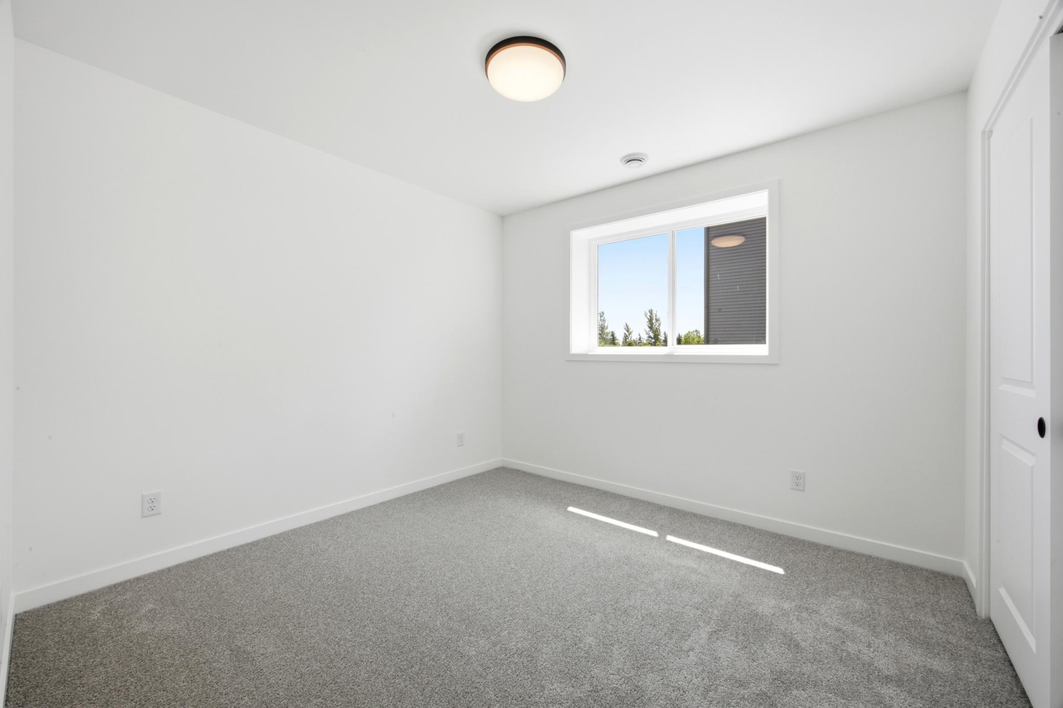 4717 Hampton Loop S Property Photo 34