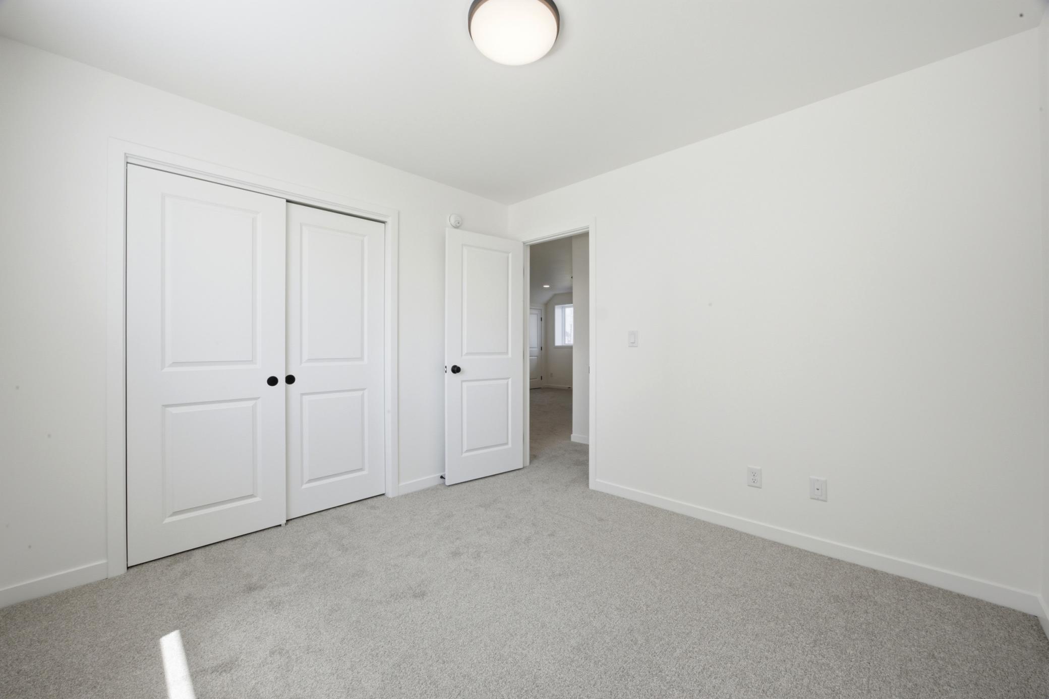 4717 Hampton Loop S Property Photo 35