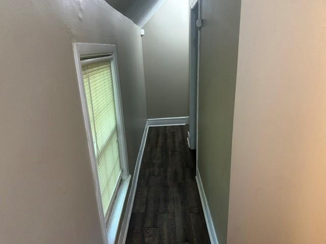 929 6th Street E Property Photo 16