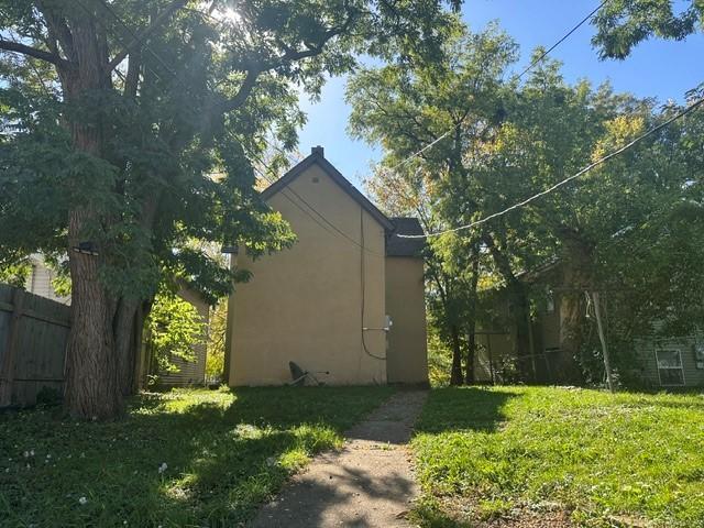 929 6th Street E Property Photo 18
