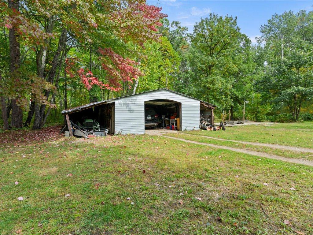 21956 County 2 Property Photo 27