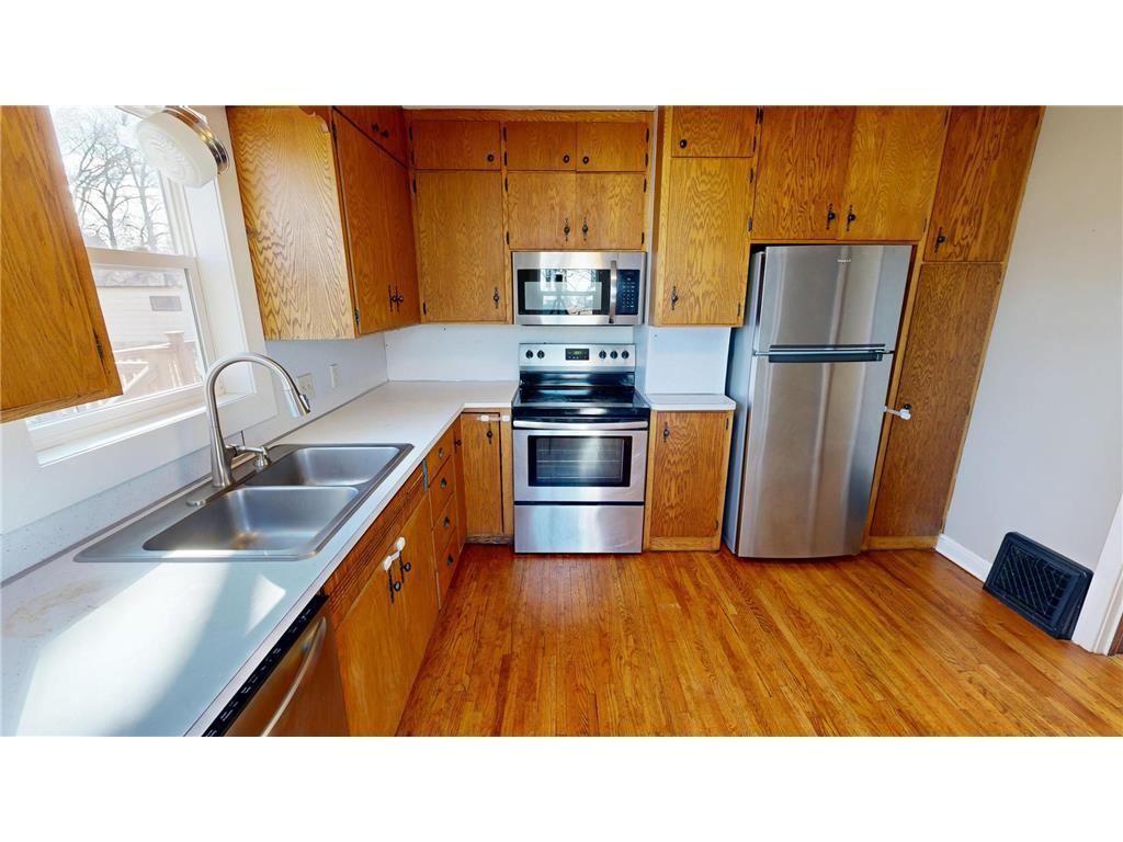 601 7th Street Sw 1 Property Photo 6