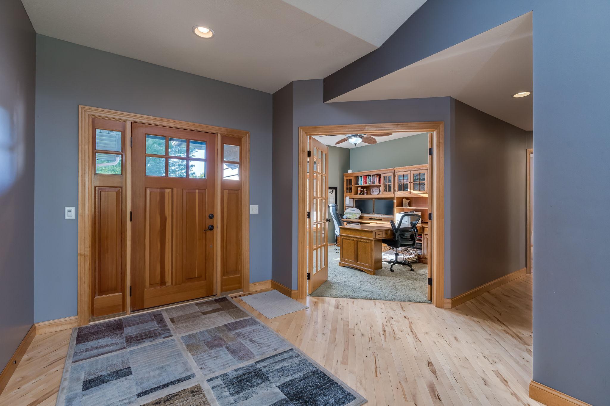 44229 Willow Road Property Photo 6