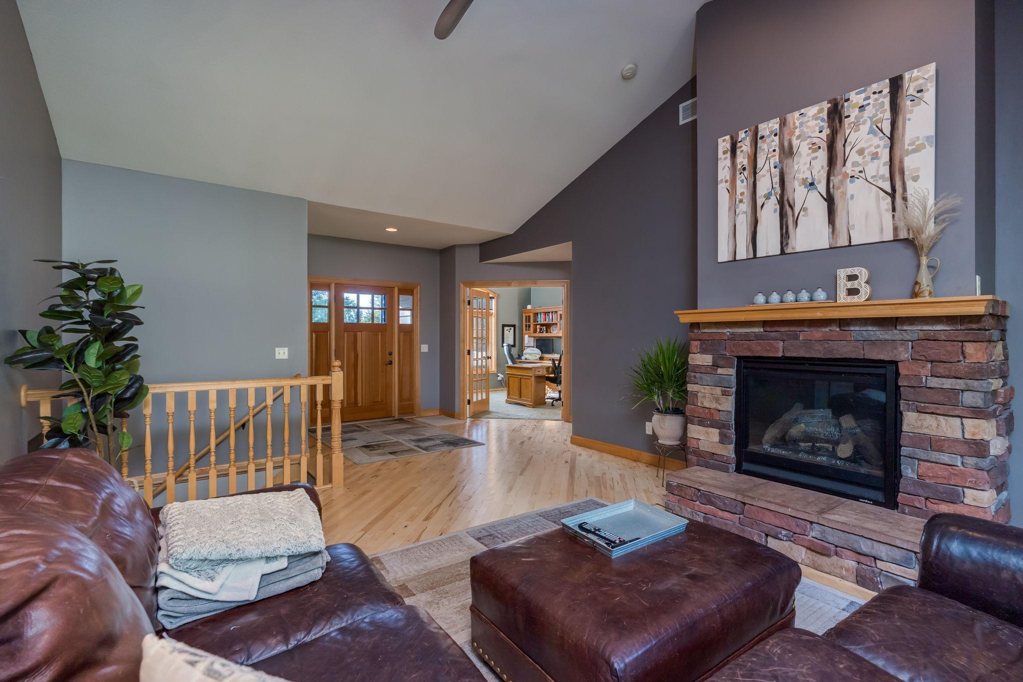 44229 Willow Road Property Photo 12