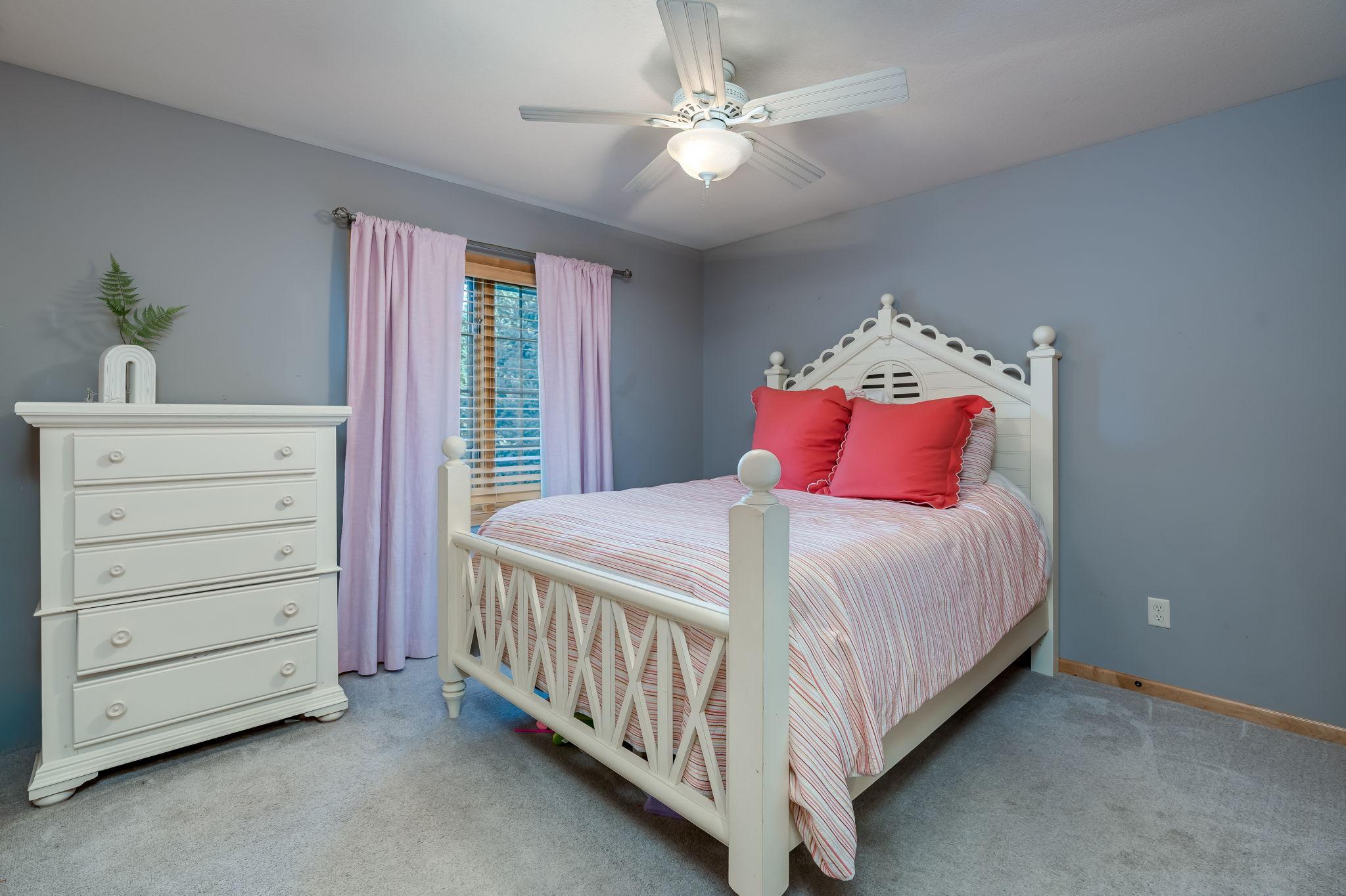44229 Willow Road Property Photo 20