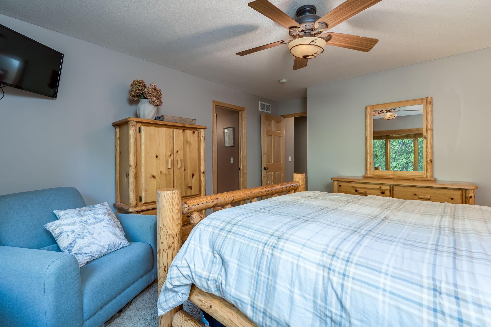 44229 Willow Road Property Photo 23